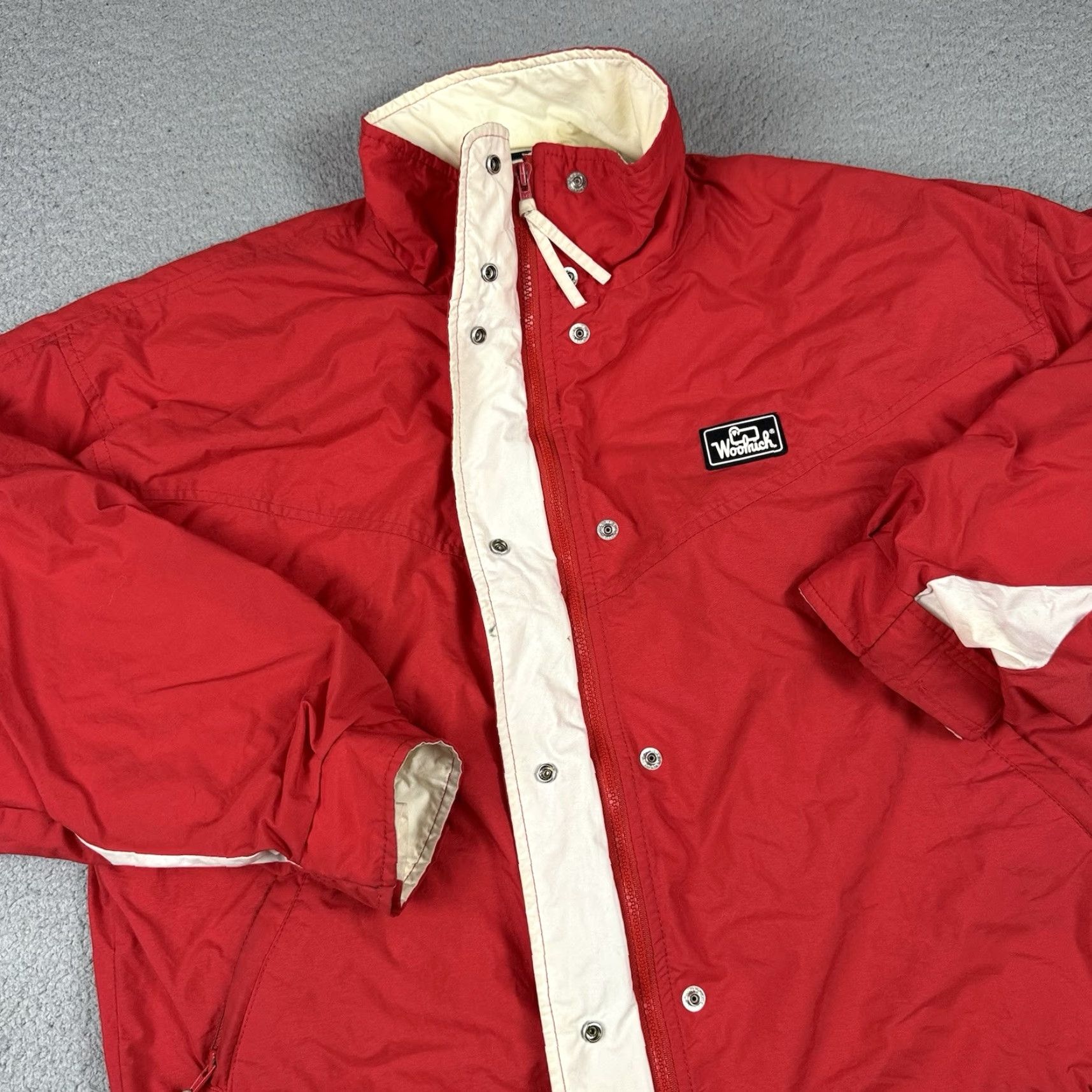 Vintage VINTAGE Woolrich Jacket Womens Large Red Outdoor Lined Thinsulate Casual Coat L Windproof Water-Resistant Pockets Zipper Bomber Style Size L / US 10 / IT 46 - 4 Thumbnail