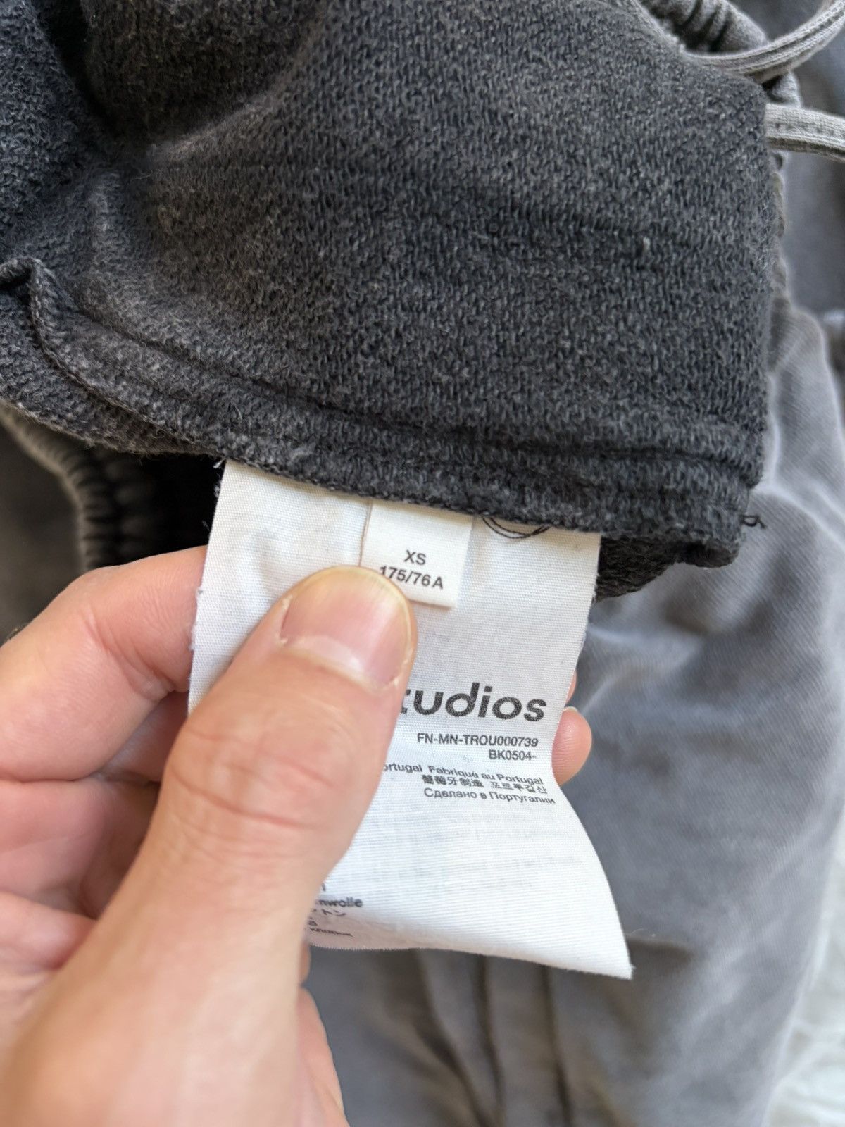 Acne Studios Acne Studios cotton sweatpants Size US 30 / EU 46 - 8 Thumbnail