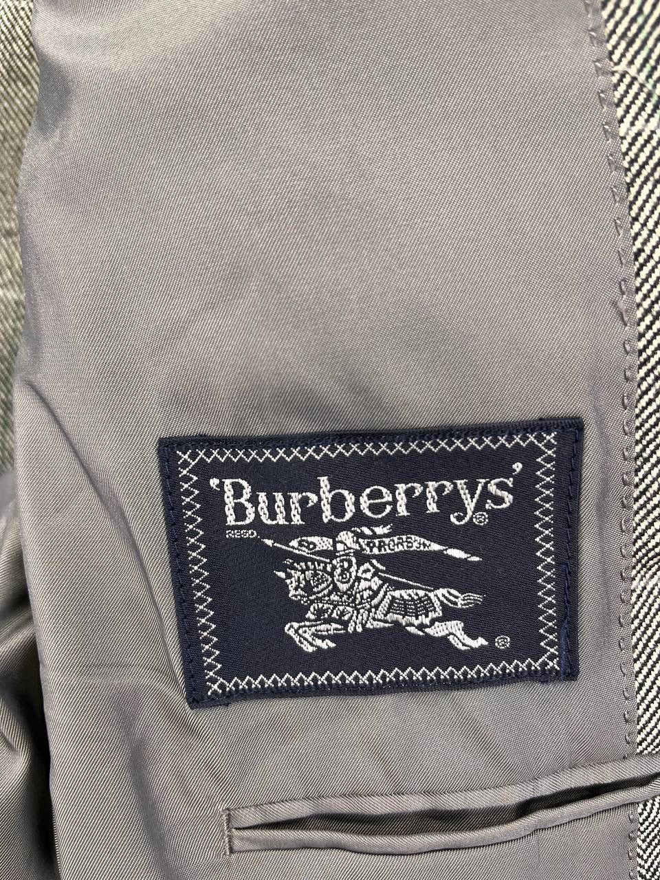 Burberry Vintage Burberry Luxury Rare Wool Blazer Coat Jacket Size US S / EU 44-46 / 1 - 7 Thumbnail