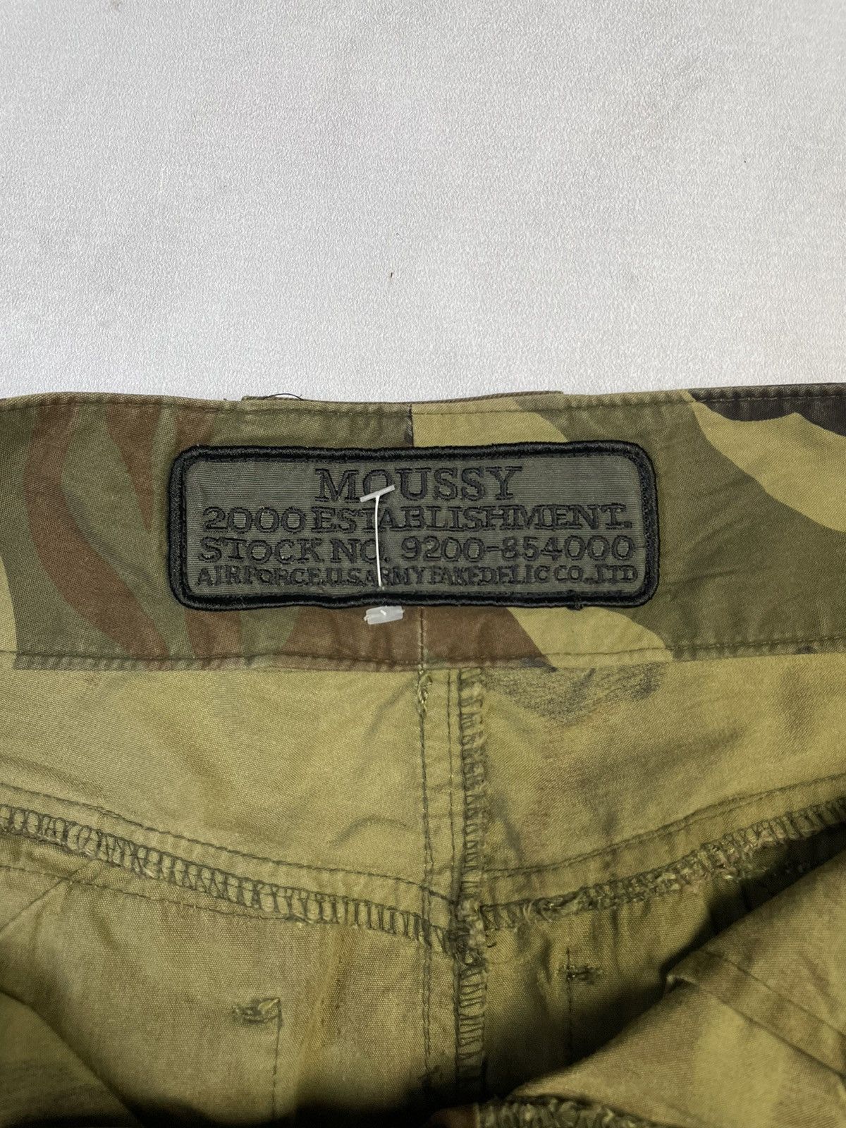 GOA 2000s Moussy Cargo Camo Micro Skirt Size 27" / US 4 / IT 40 - 7 Thumbnail