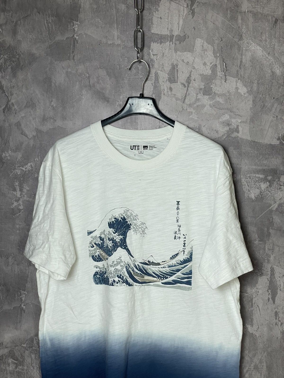 Japanese Brand × Uniqlo Uniqlo Japanese Brand Vintage retro wave art T-shirt Size US M / EU 48-50 / 2 - 2 Thumbnail