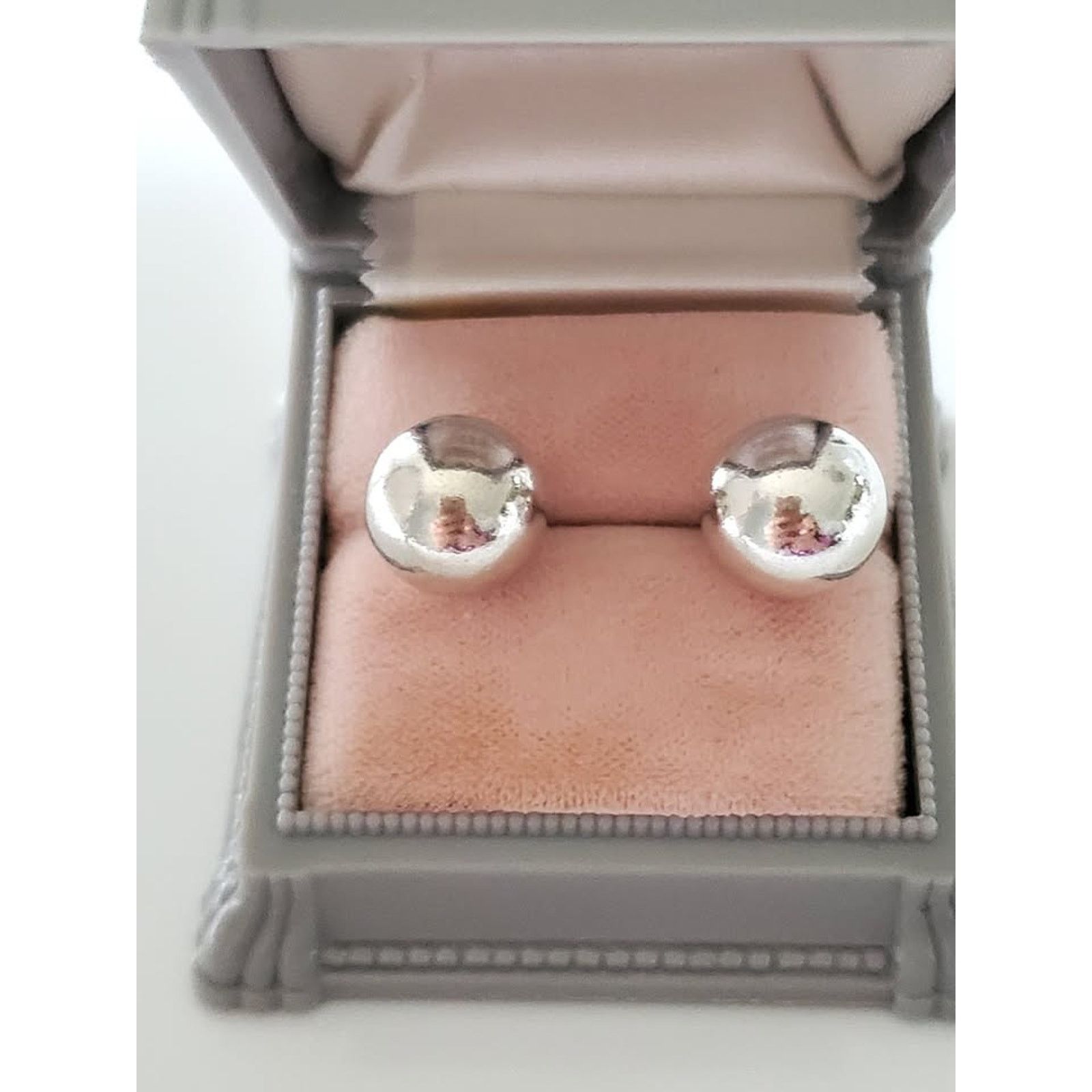 Other Vintage Sterling Silver Hollow Ball Stud Earrings Size ONE SIZE - 1 Thumbnail