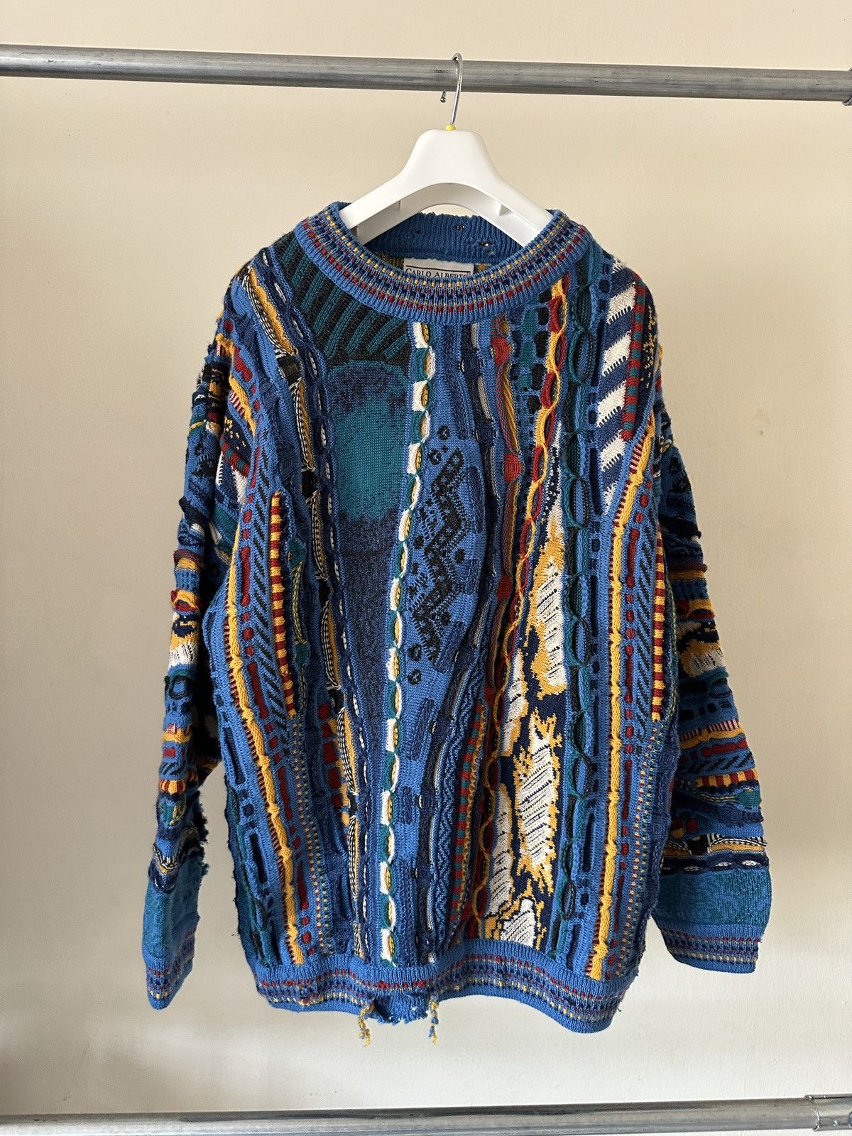 Coogi 1990s Carlo Alberto Distressed 3D knitted sweatshirt Size US M / EU 48-50 / 2 - 1 Thumbnail