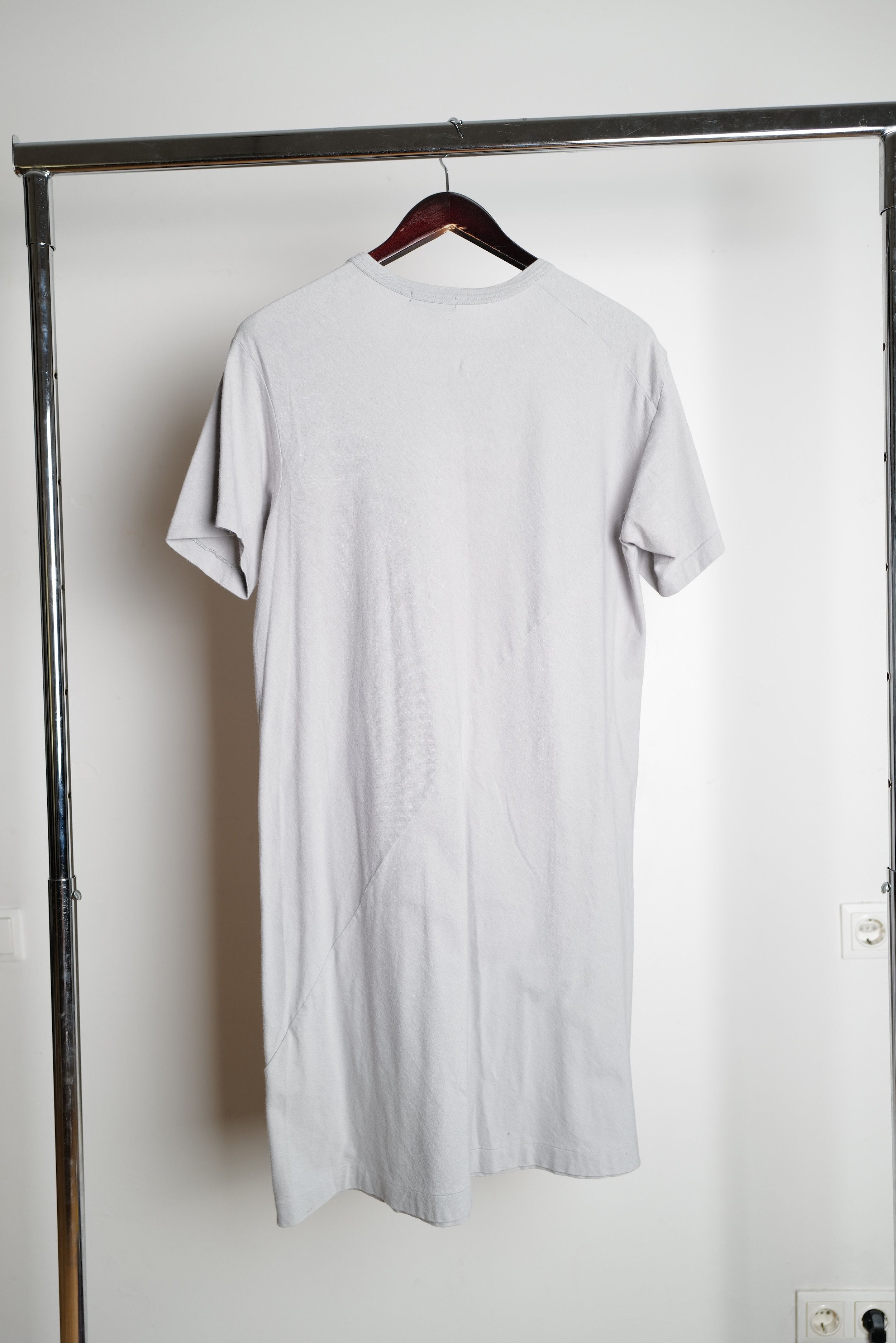 Comme des Garcons CDG LONG ASYMMETRIC T-SHIRT Size US M / EU 48-50 / 2 - 15 Thumbnail