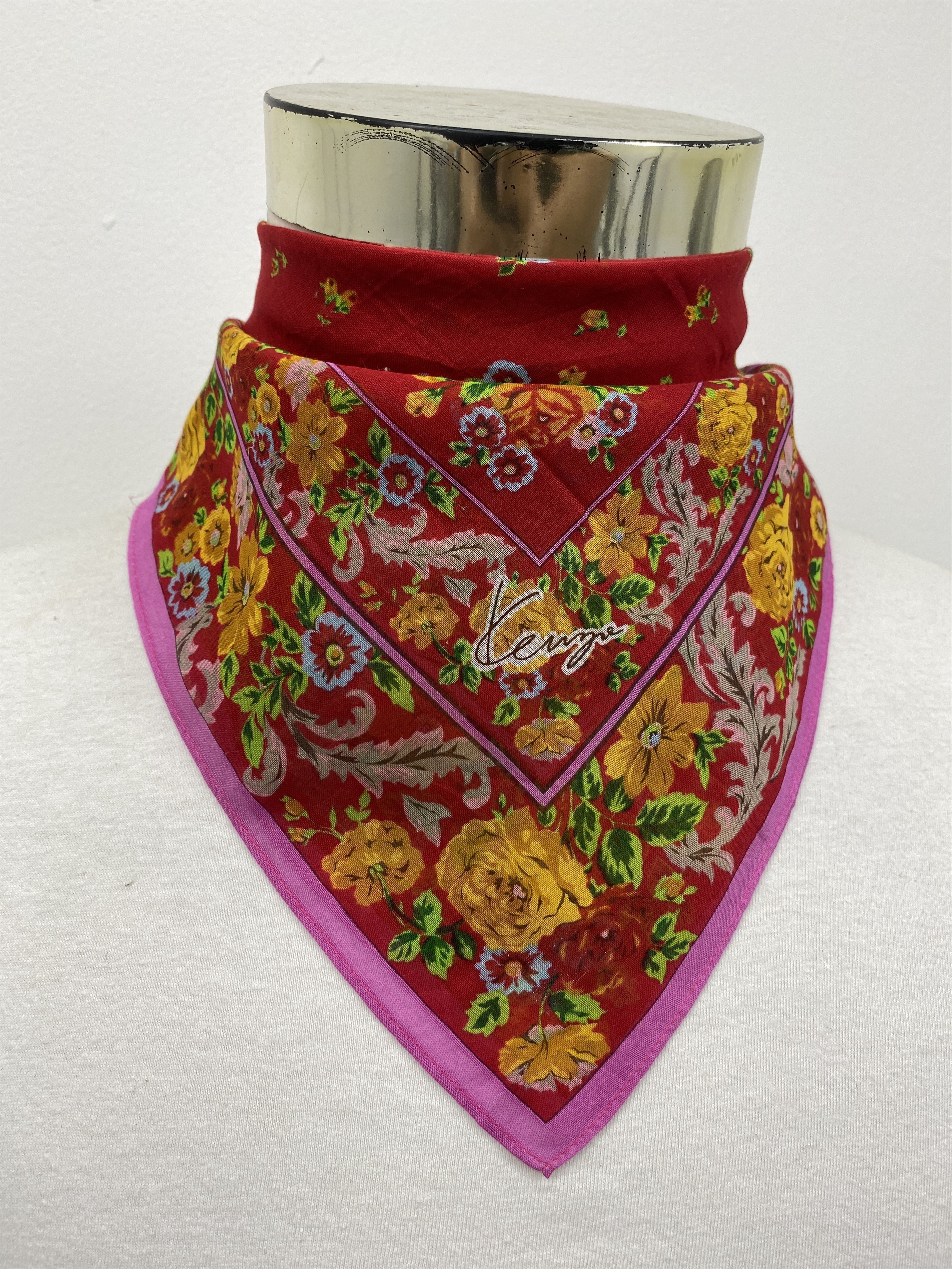 Kenzo Kenzo Handkerchief / Bandana / Neckerchief HKC0322 Size ONE SIZE - 1 Thumbnail