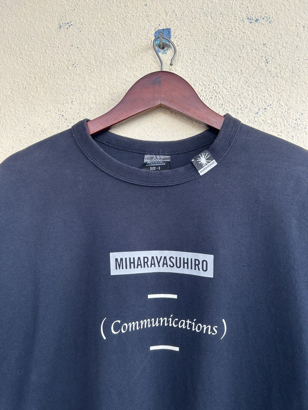 GU × Maison MIHARA YASUHIRO Miharayasuhiro Good Inspiration Tshirt Size US S / EU 44-46 / 1 - 8 Thumbnail