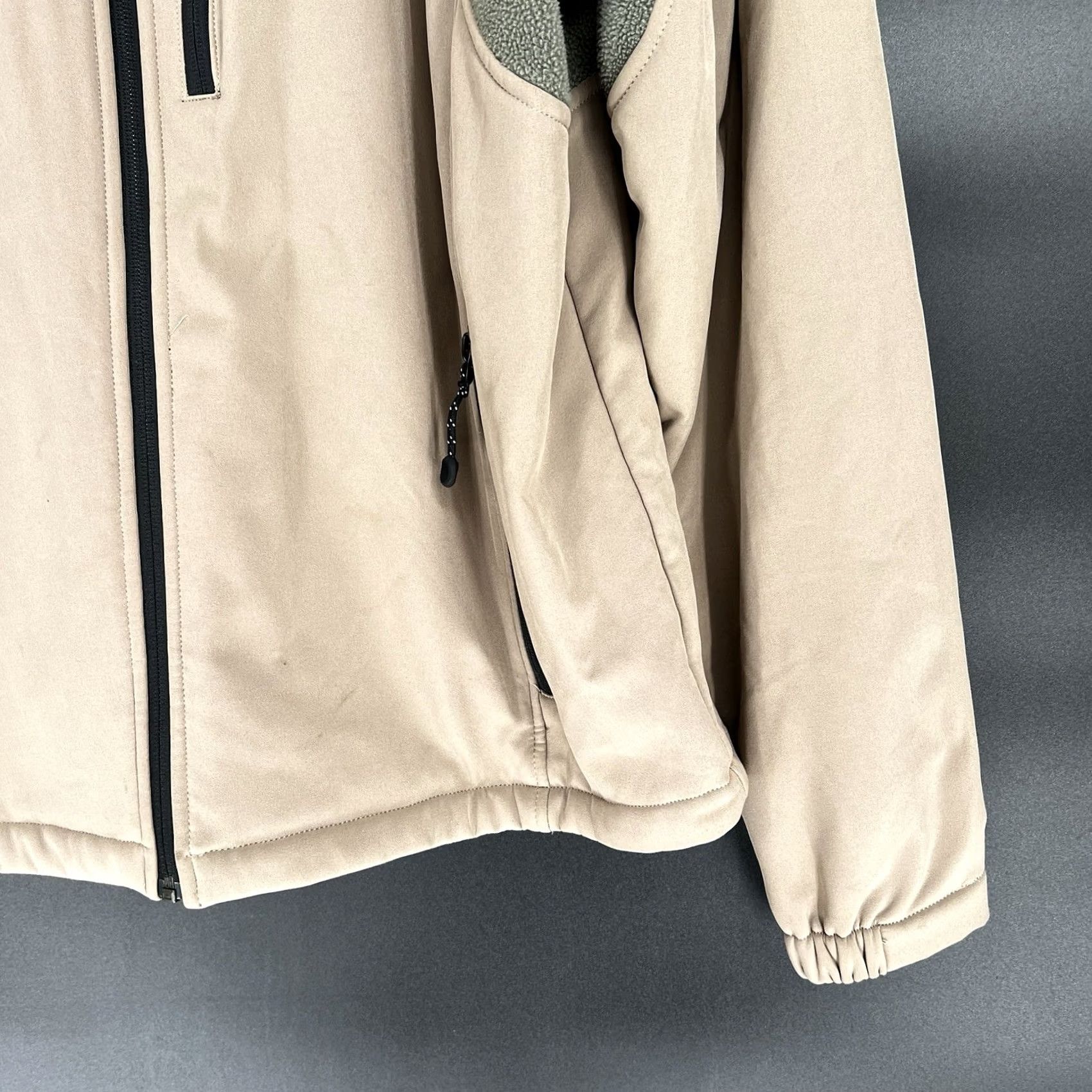 Black Diamond VINTAGE Black Diamond Mens Jacket L Beige Green Softshell Full Zip Pockets Outdoors Size US L / EU 52-54 / 3 - 4 Thumbnail