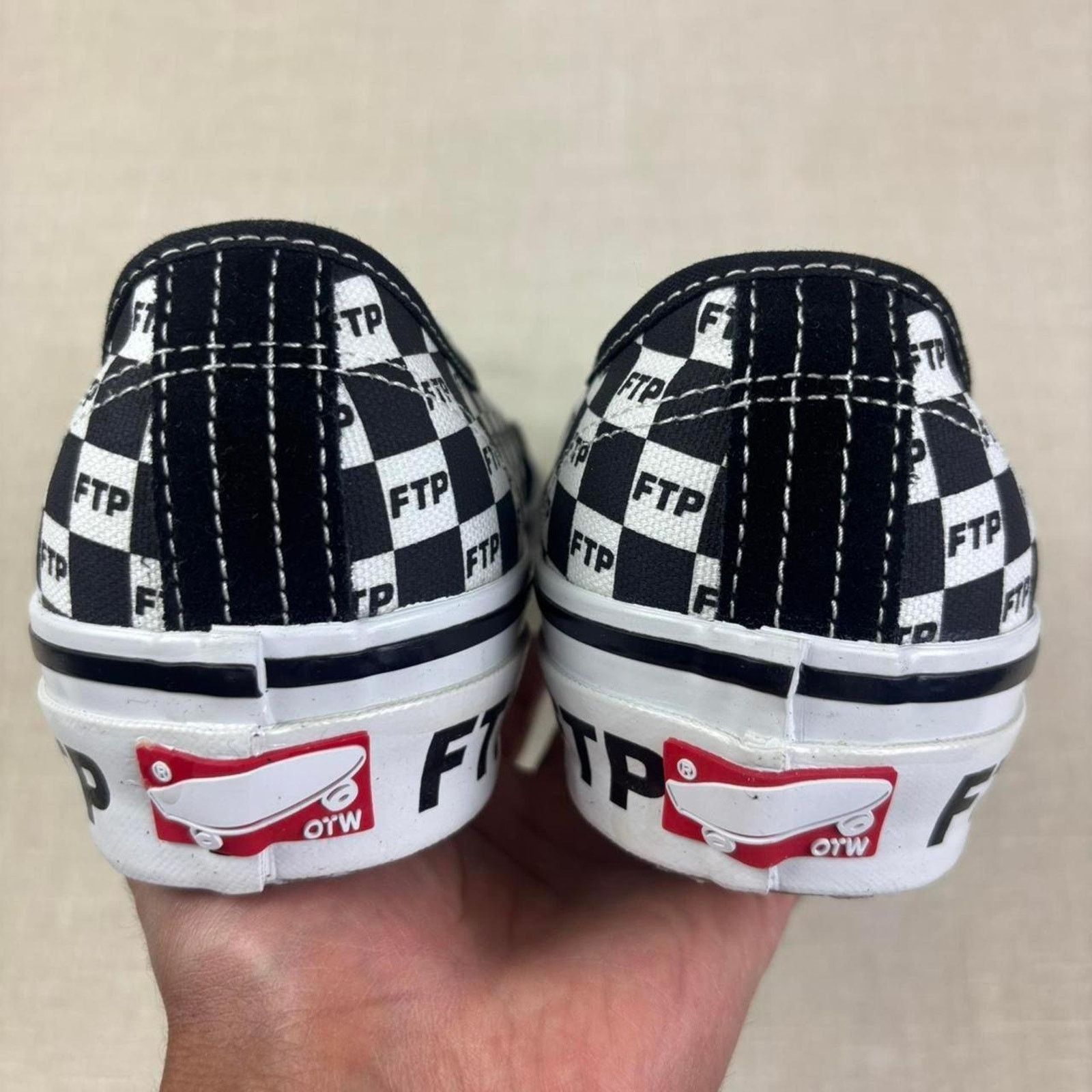 Vans 🏁 Vans x FTP Authentic 44 "Checkerboard" 9M Size US 9 / EU 42 - 6 Thumbnail