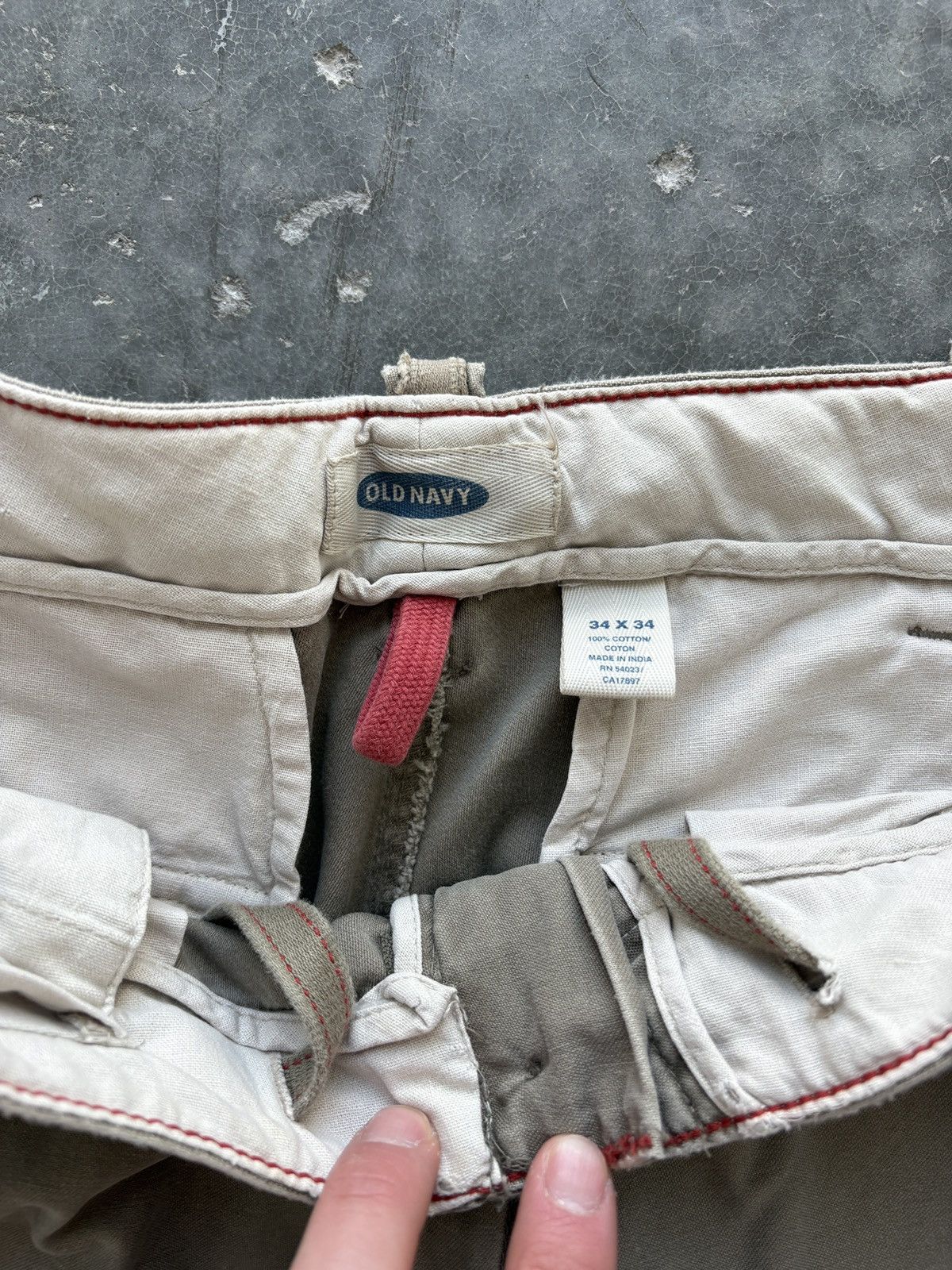 Old Navy Vintage Y2K Old Navy Baggy Cargo Pants 34x34 Size US 34 / EU 50 - 5 Thumbnail