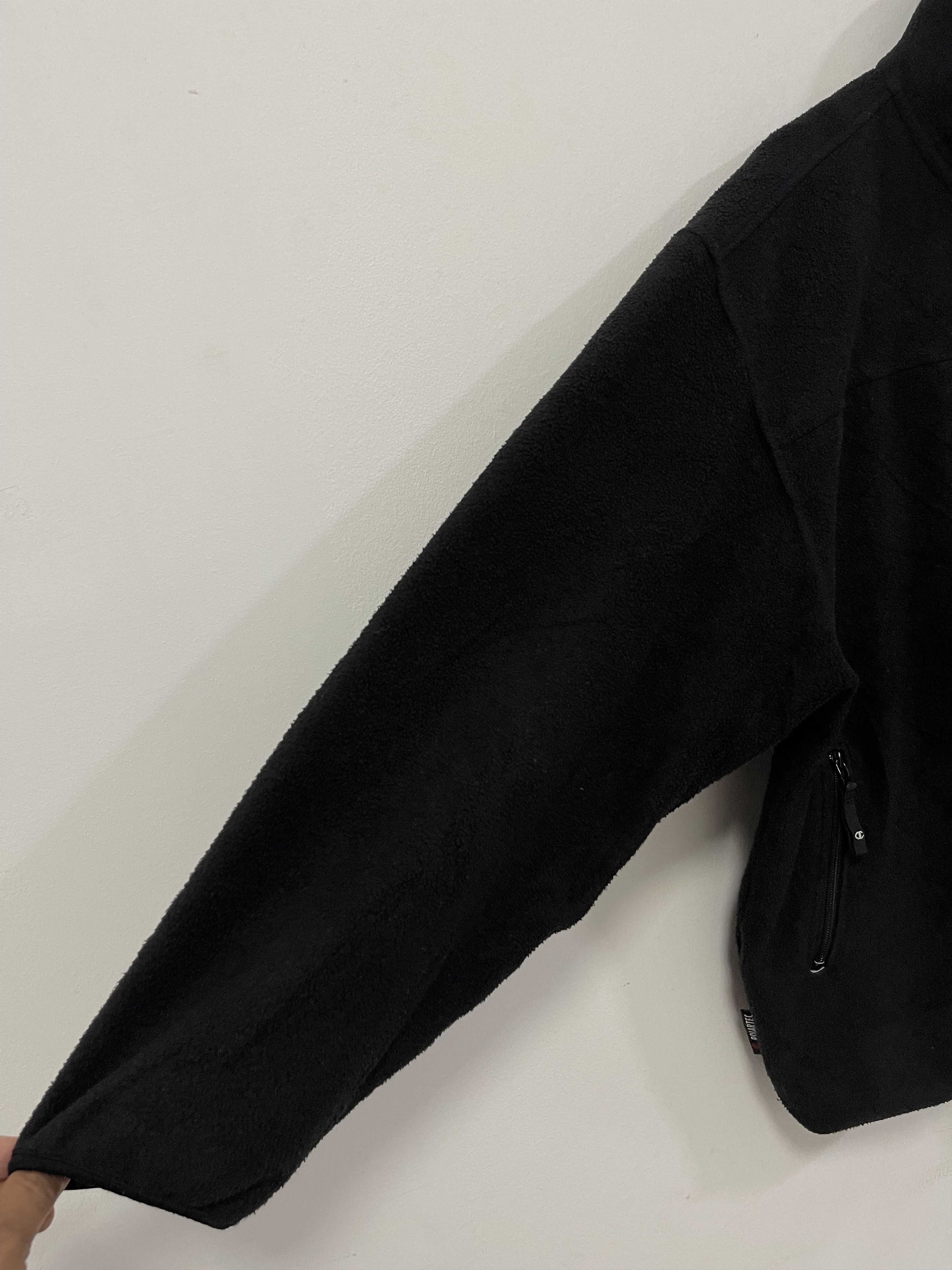 Champion Vintage Champion Embroidery Fleece Polartec Zip Up Jacket Size US XL / EU 56 / 4 - 4 Thumbnail