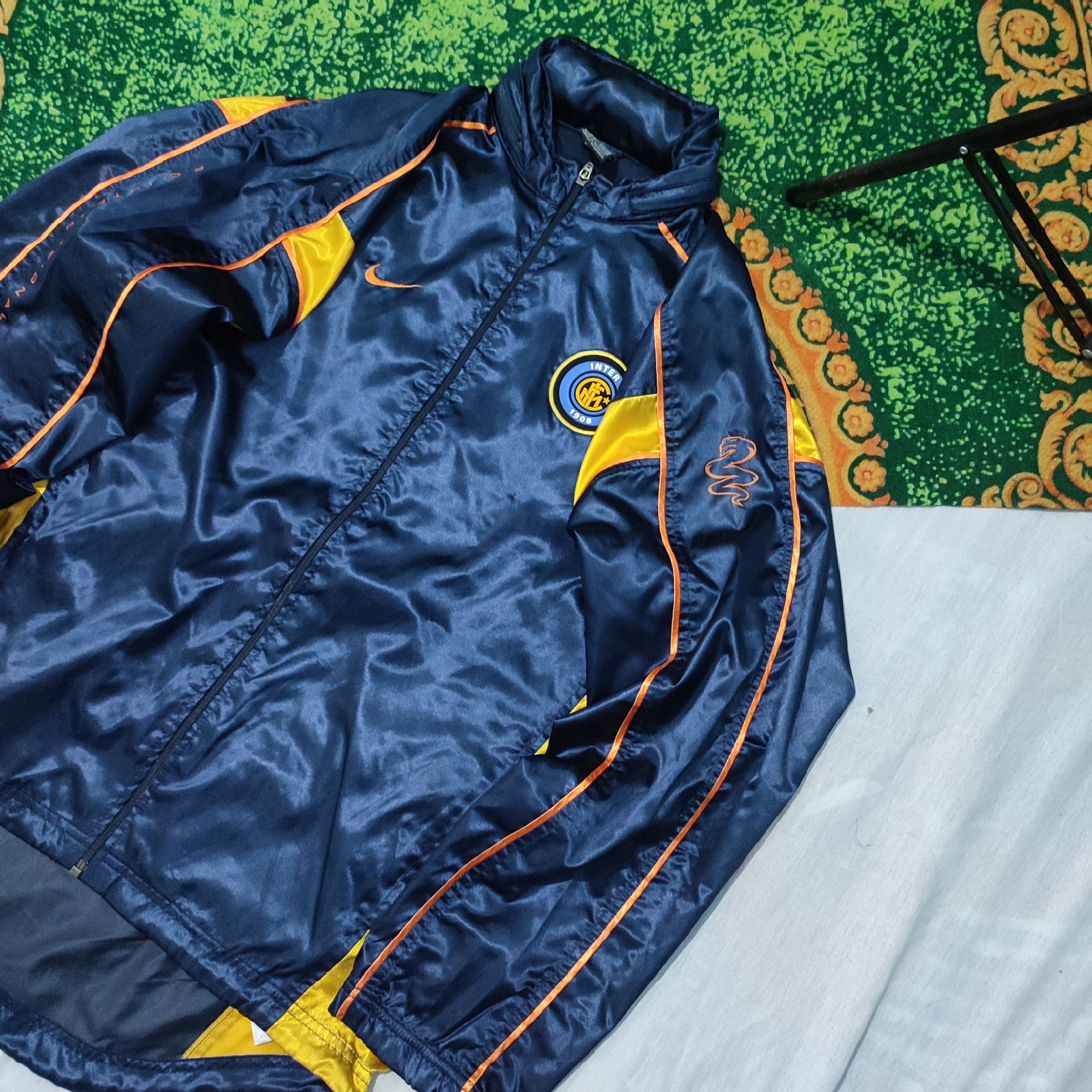 Nike × Vintage Inter Milan 2001/02 Training Jacket Size US L / EU 52-54 / 3 - 4 Thumbnail