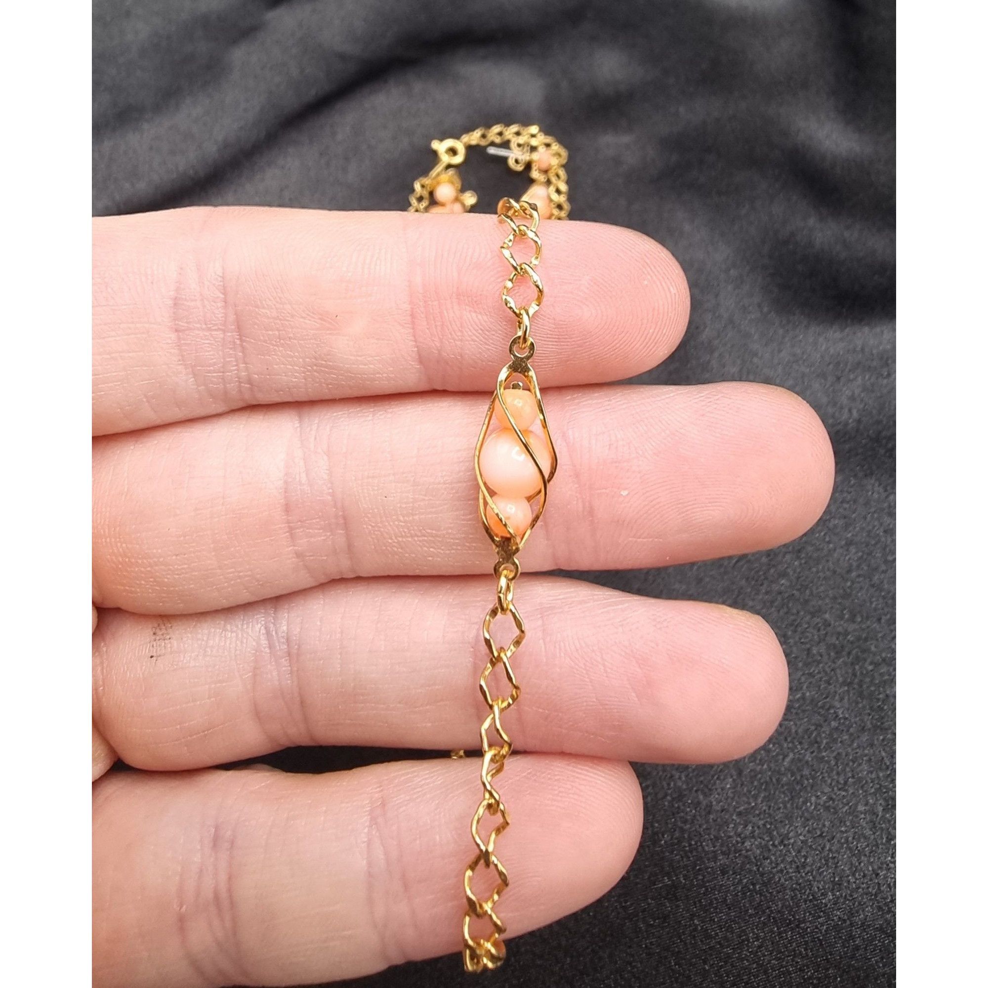 Vintage Vintage AVON 1990s Gold Tone Chain Necklace & Earrings Set W Size ONE SIZE - 5 Thumbnail
