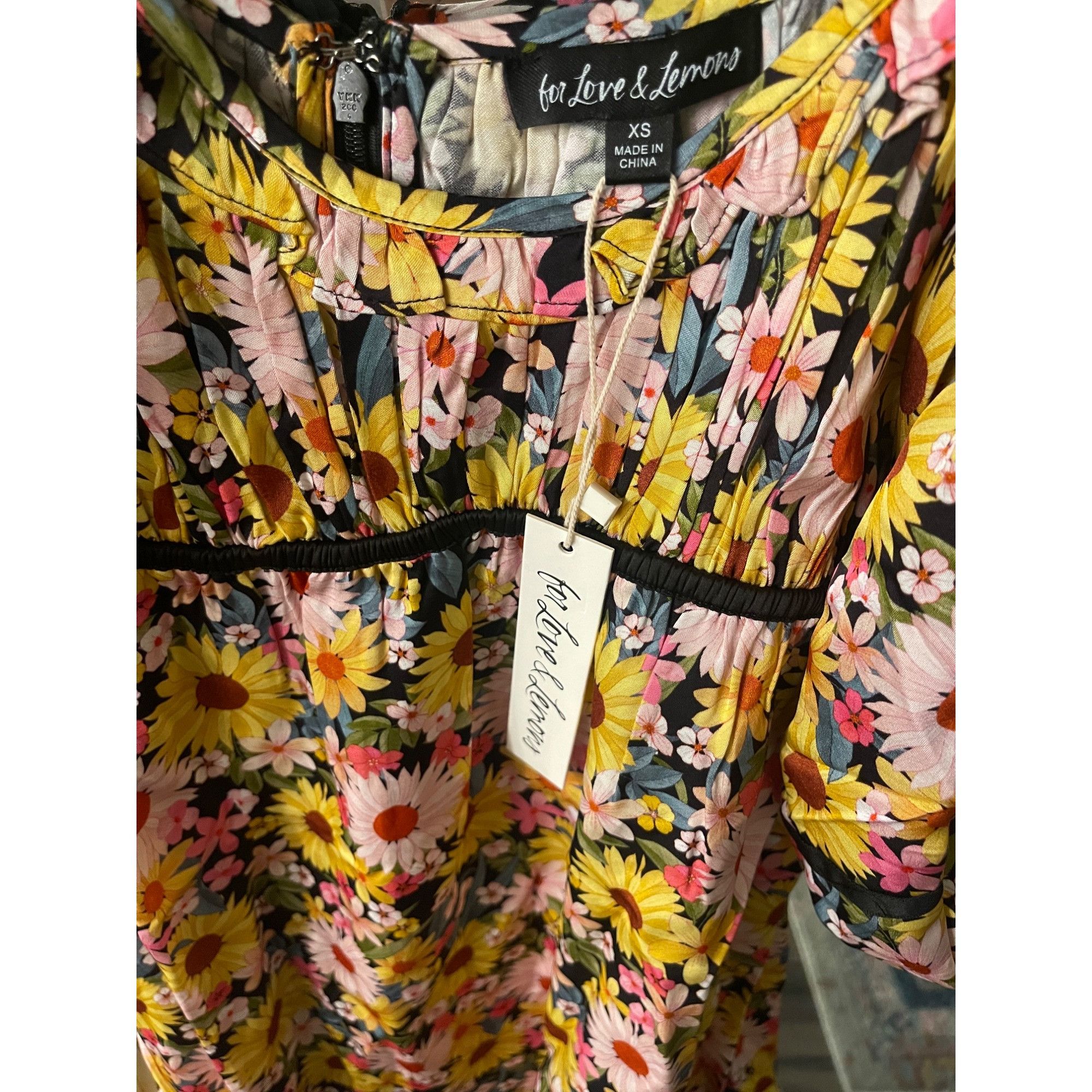 For Love & Lemons For Love & Lemons Sylvia Mini Dress in Daisy Garden Print Size XS / US 0-2 / IT 36-38 - 2 Thumbnail
