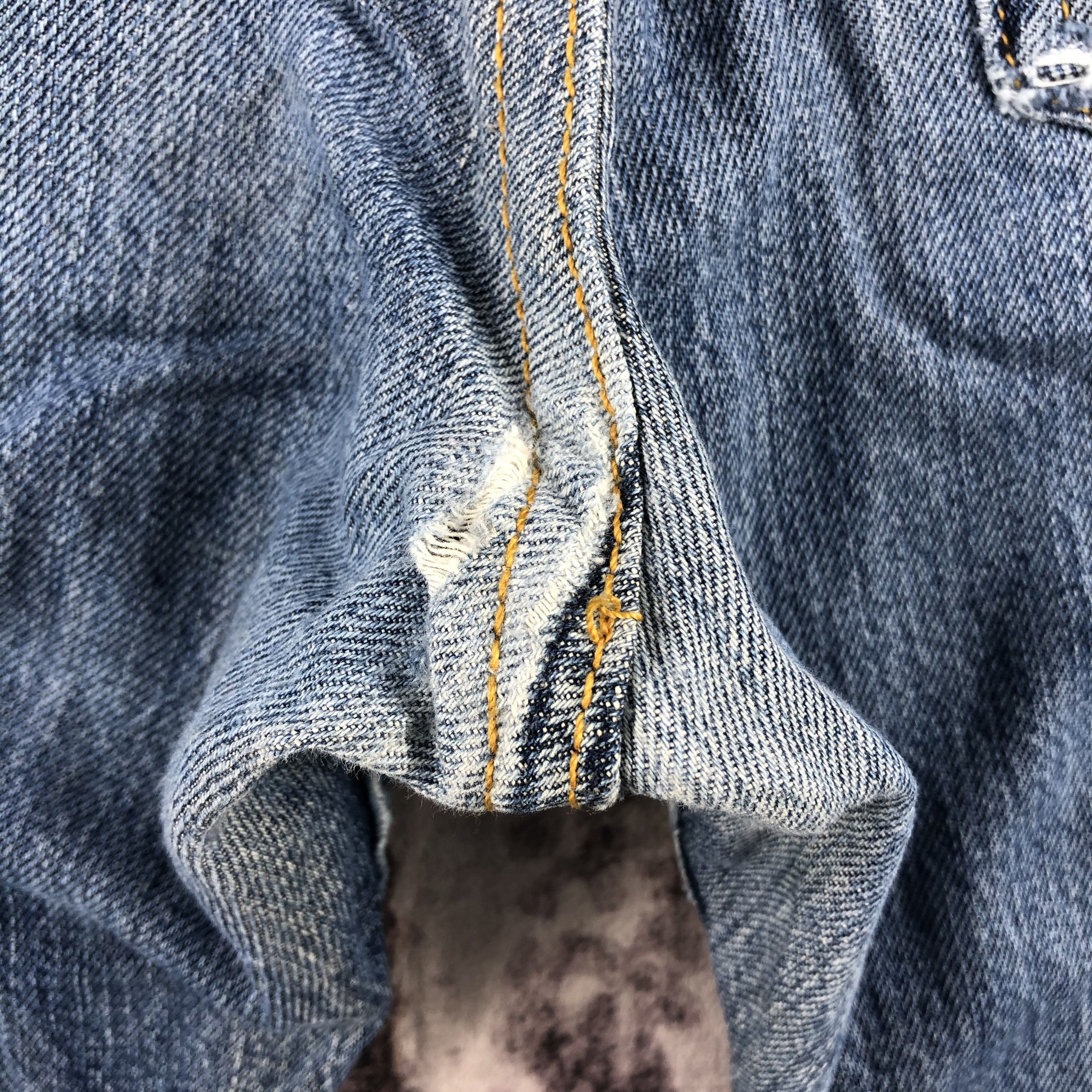 Levi's × Vintage 90s Vintage Blue Wash Levis 501 Jeans-JM2219 Size US 37 - 6 Thumbnail