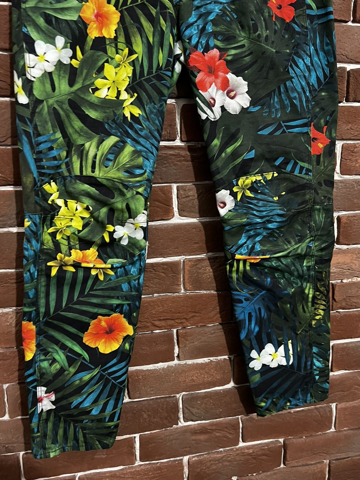 G-Star × Pharrell Rare Pharrell GStar Raw 28x32 Flower Biker Pant AvantGarde Size US 28 / EU 44 - 4 Thumbnail