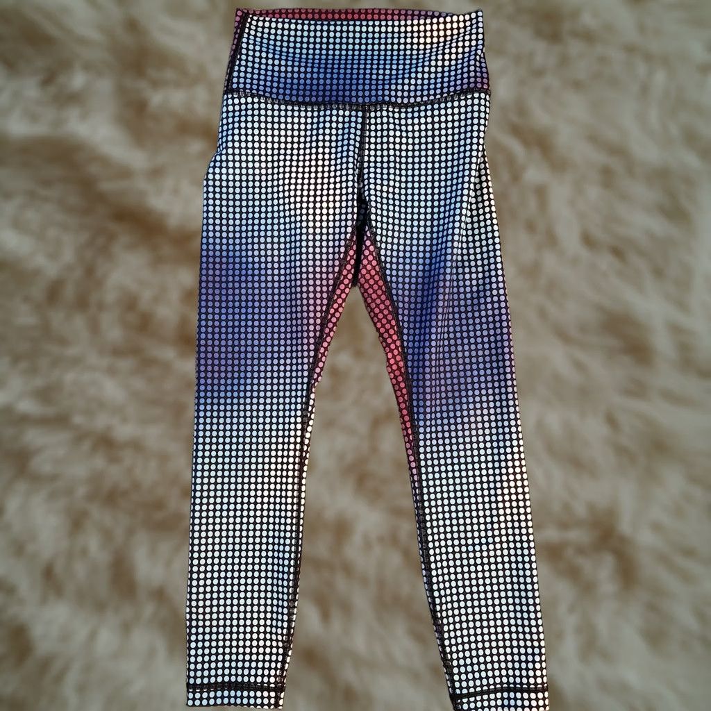 Lululemon Lululemon Wunder Under III Polkadot High-Rise Tight Leggings Womens 6 (26-30x22) Size 28" / US 6 / IT 42 - 1 Thumbnail