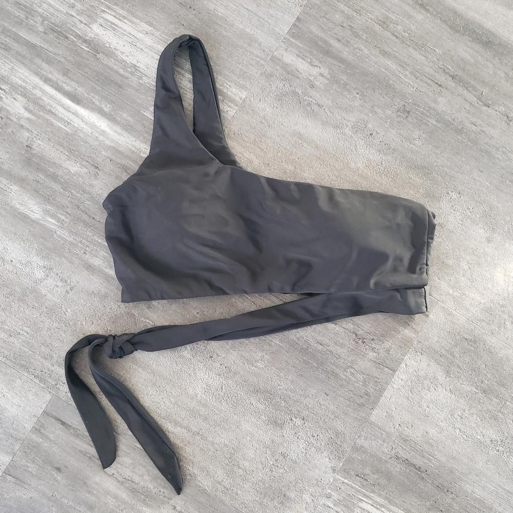 Designer Black Asymmetrical Side Wrapped Bikini Top Size ONE SIZE - 1 Thumbnail