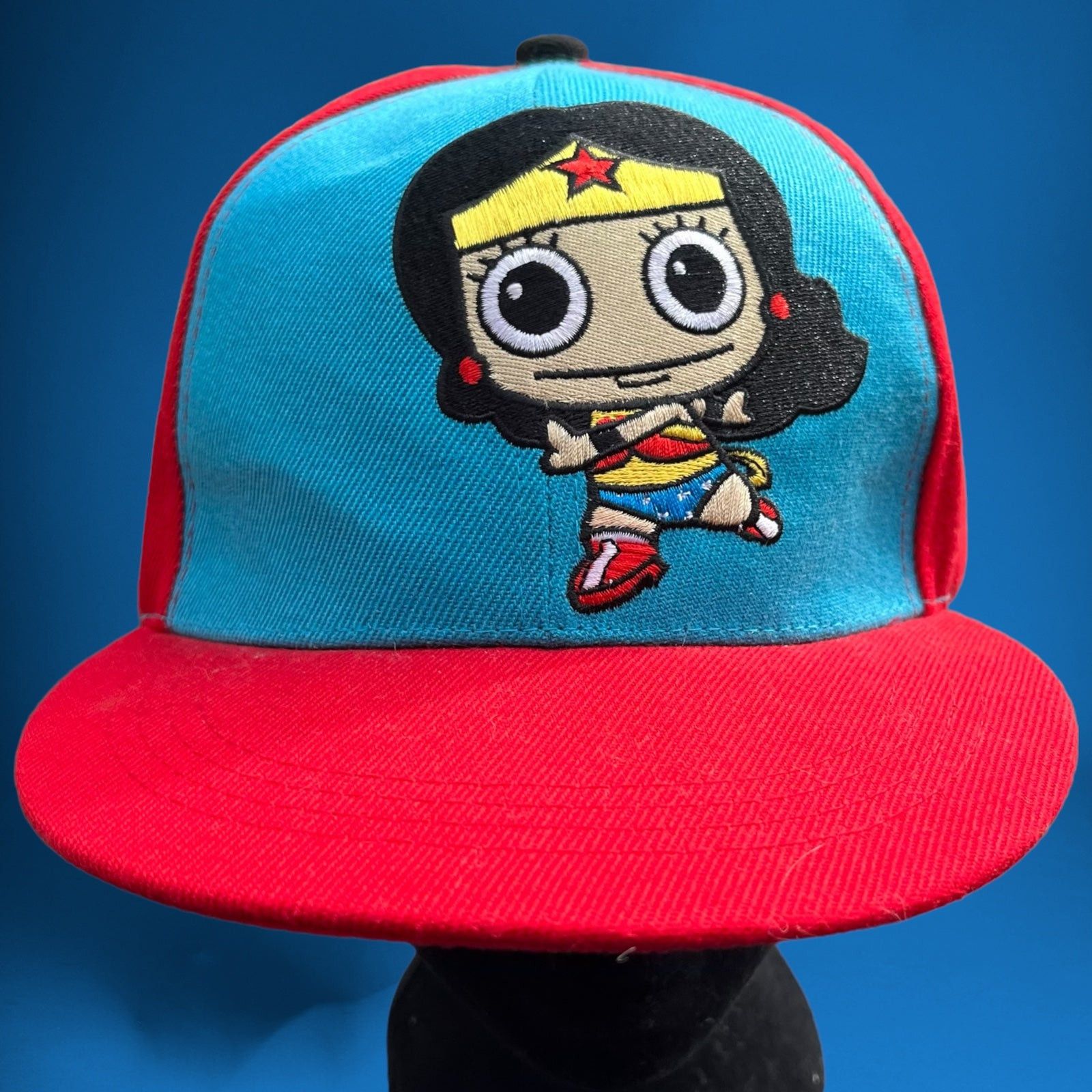 Other Six Flags Park Exclusive Wonder Woman Snapback Hat Size ONE SIZE - 2 Thumbnail