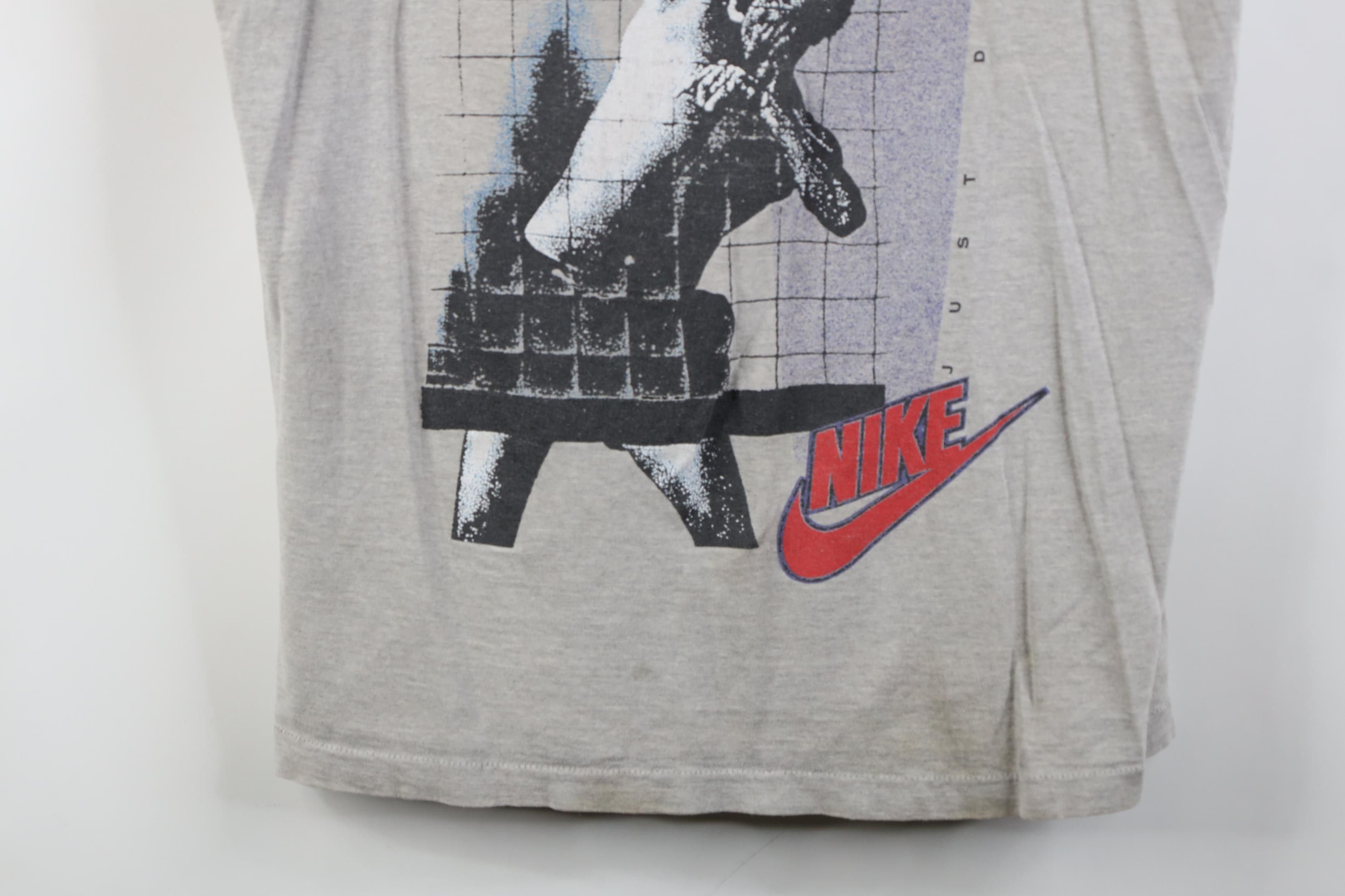 Nike Vintage 80s 90s Nike Cut Off Volleyball Beach T-Shirt USA Size US M / EU 48-50 / 2 - 3 Thumbnail