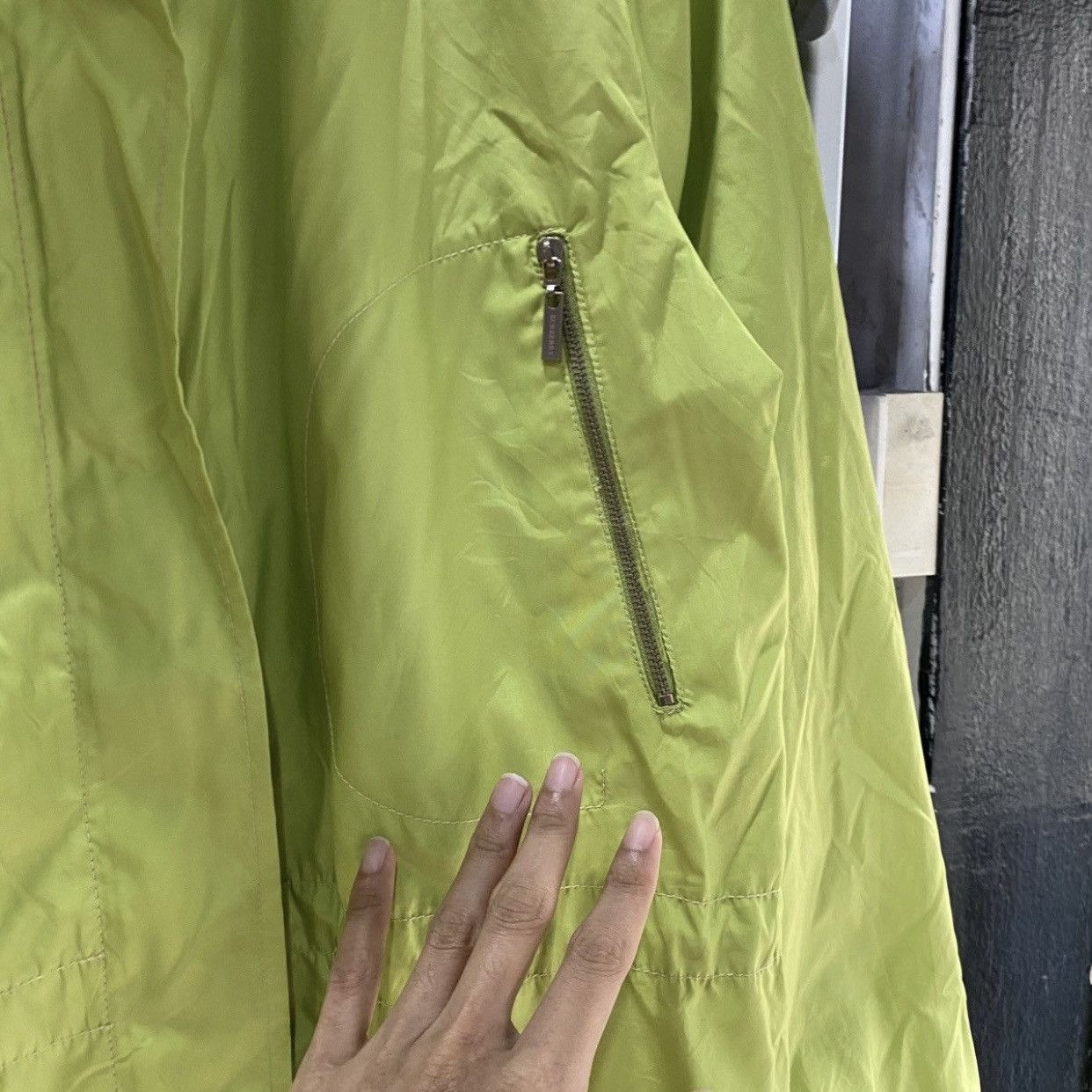 Burberry Burberry London Nova Check Lining Windbreaker Jacket Green Size US L / EU 52-54 / 3 - 7 Thumbnail