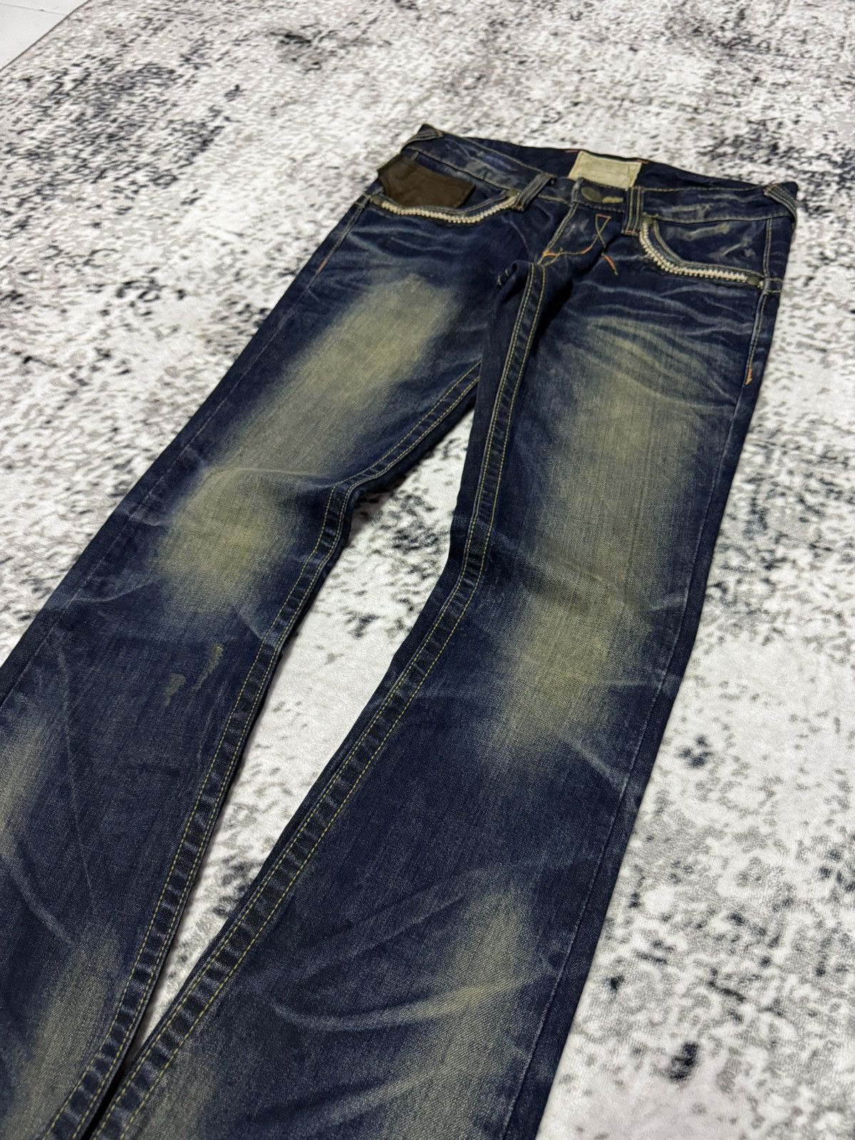 Japanese Brand Lolita Japan Low Rise Mud Wash Embellished Flare Jeans Size US 28 / EU 44 - 9 Thumbnail