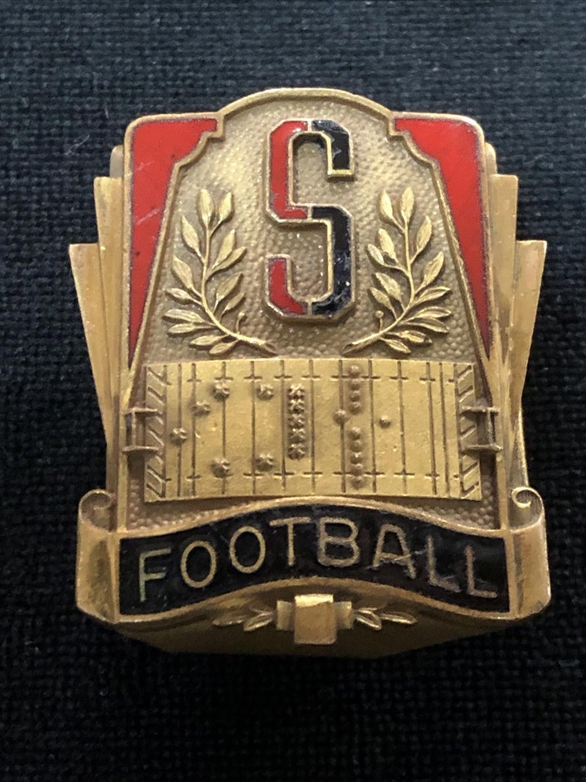 Other Vintage Football Belt Buckle Red & Black Size ONE SIZE - 1 Thumbnail