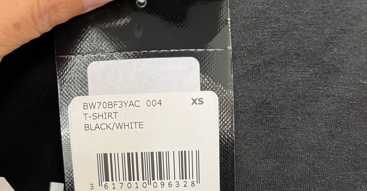 Givenchy oc11z0725 T-Shirt in Black/White Size US XS / EU 42 / 0 - 5 Thumbnail