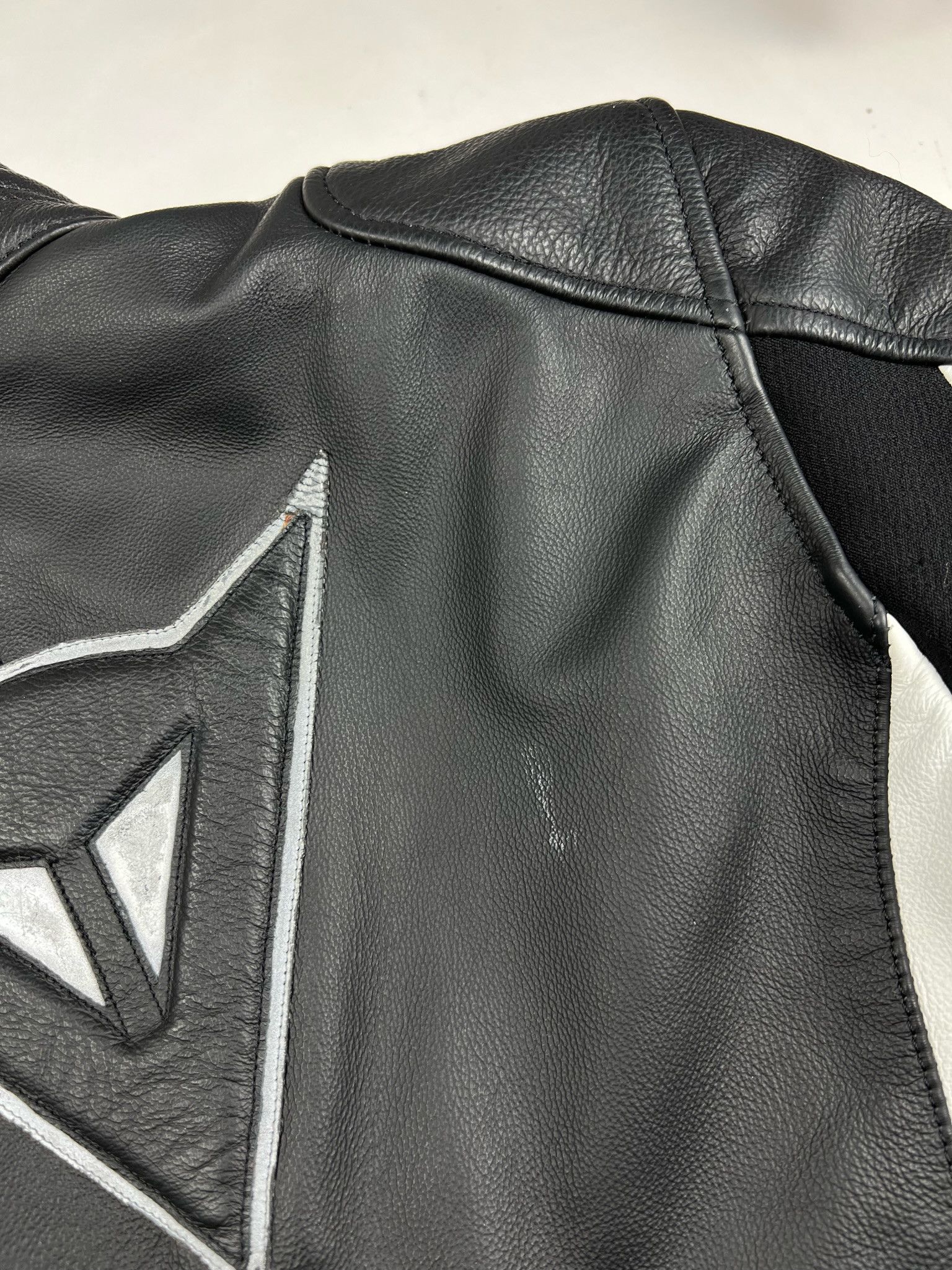 Dainese × Genuine Leather × Vintage Vintage Dainese Motorcycle Genuine Racing Leather Size US S / EU 44-46 / 1 - 19 Thumbnail