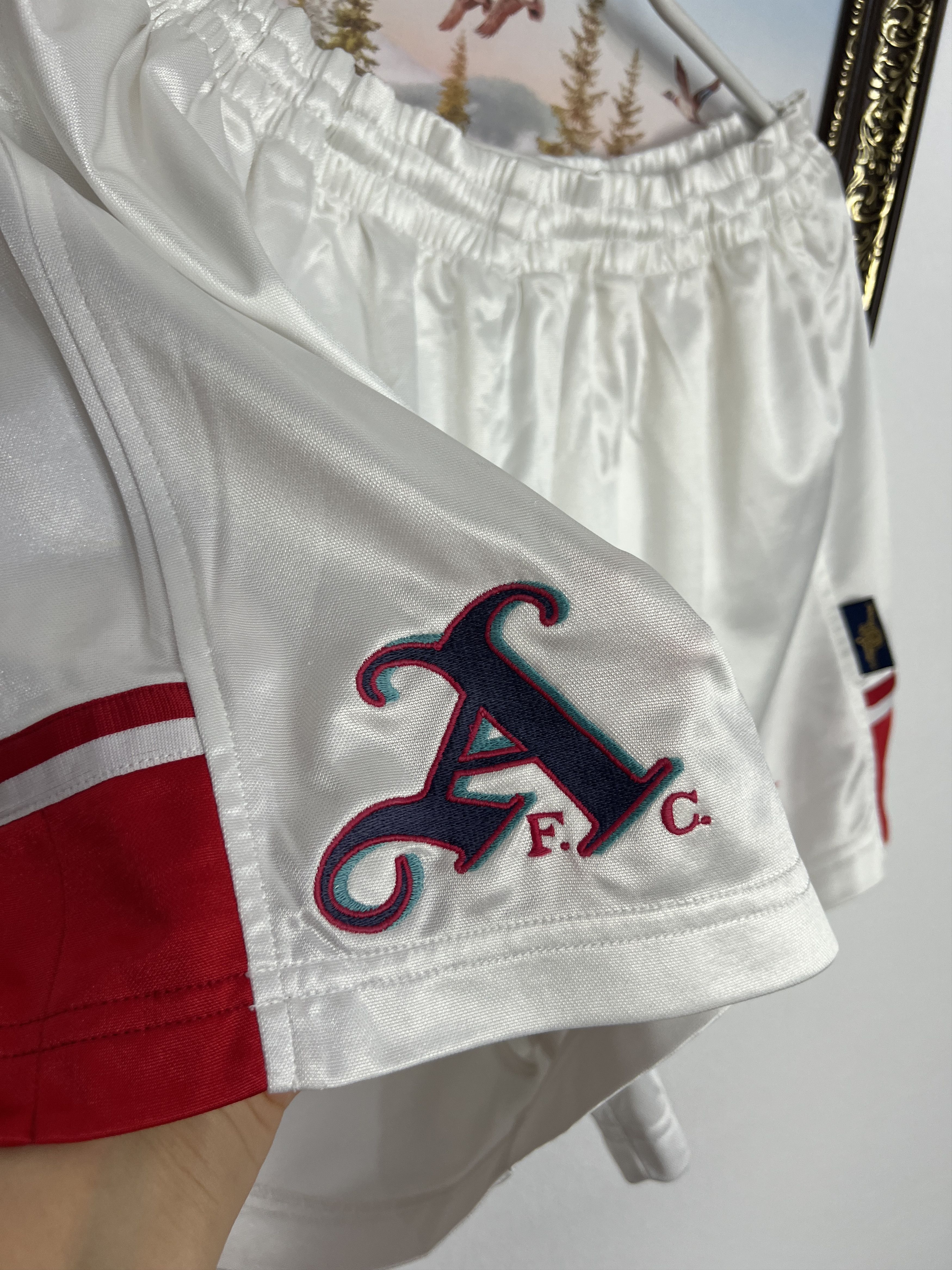 Nike Vintage 90's Arsenal Football Shorts Soccer Gunners Rare Size US 36 / EU 52 - 4 Thumbnail