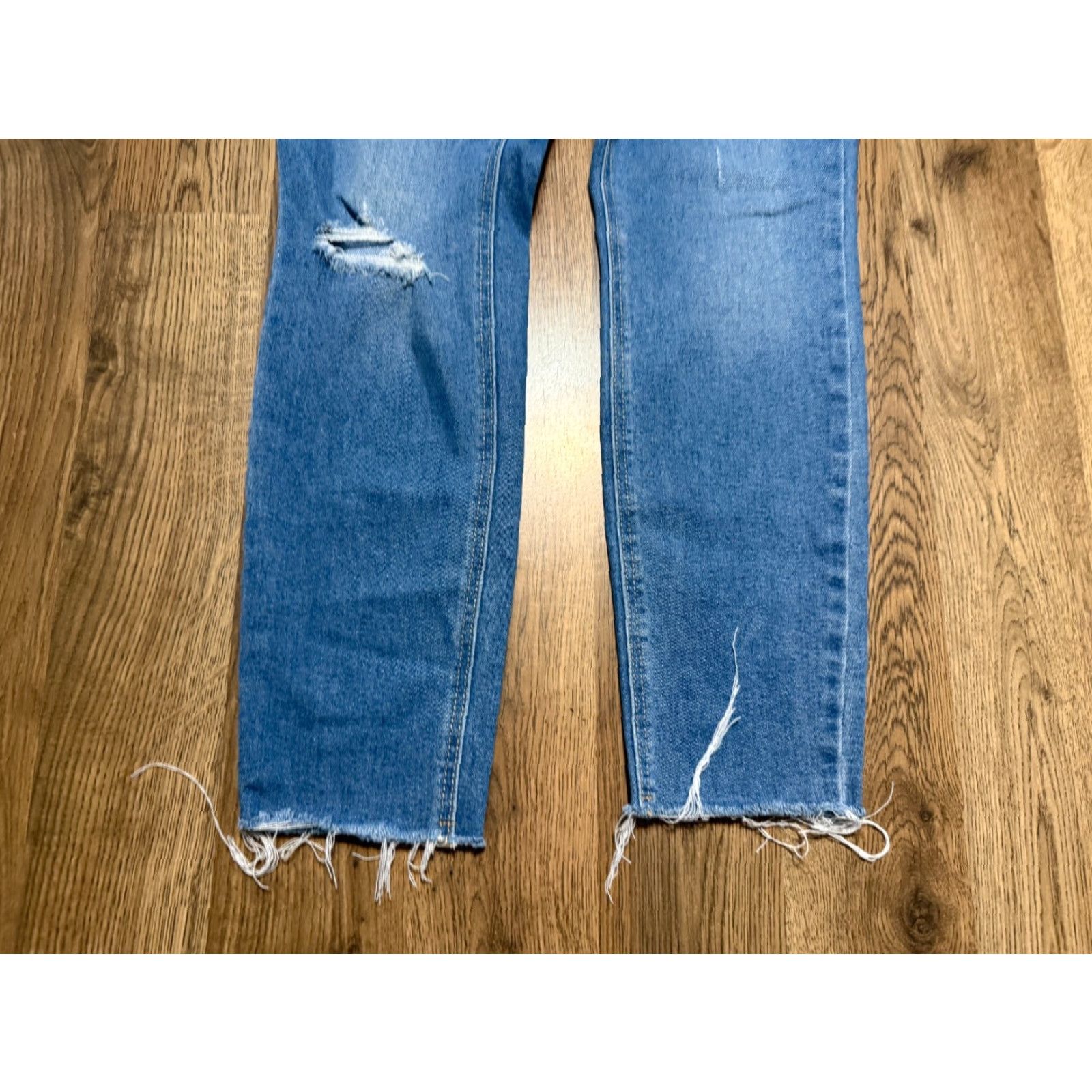 Old Navy Old Navy Jeans Women's Size 6 Blue Denim Hi Rise Rockstar Super Skinny Size 28" / US 6 / IT 42 - 3 Thumbnail