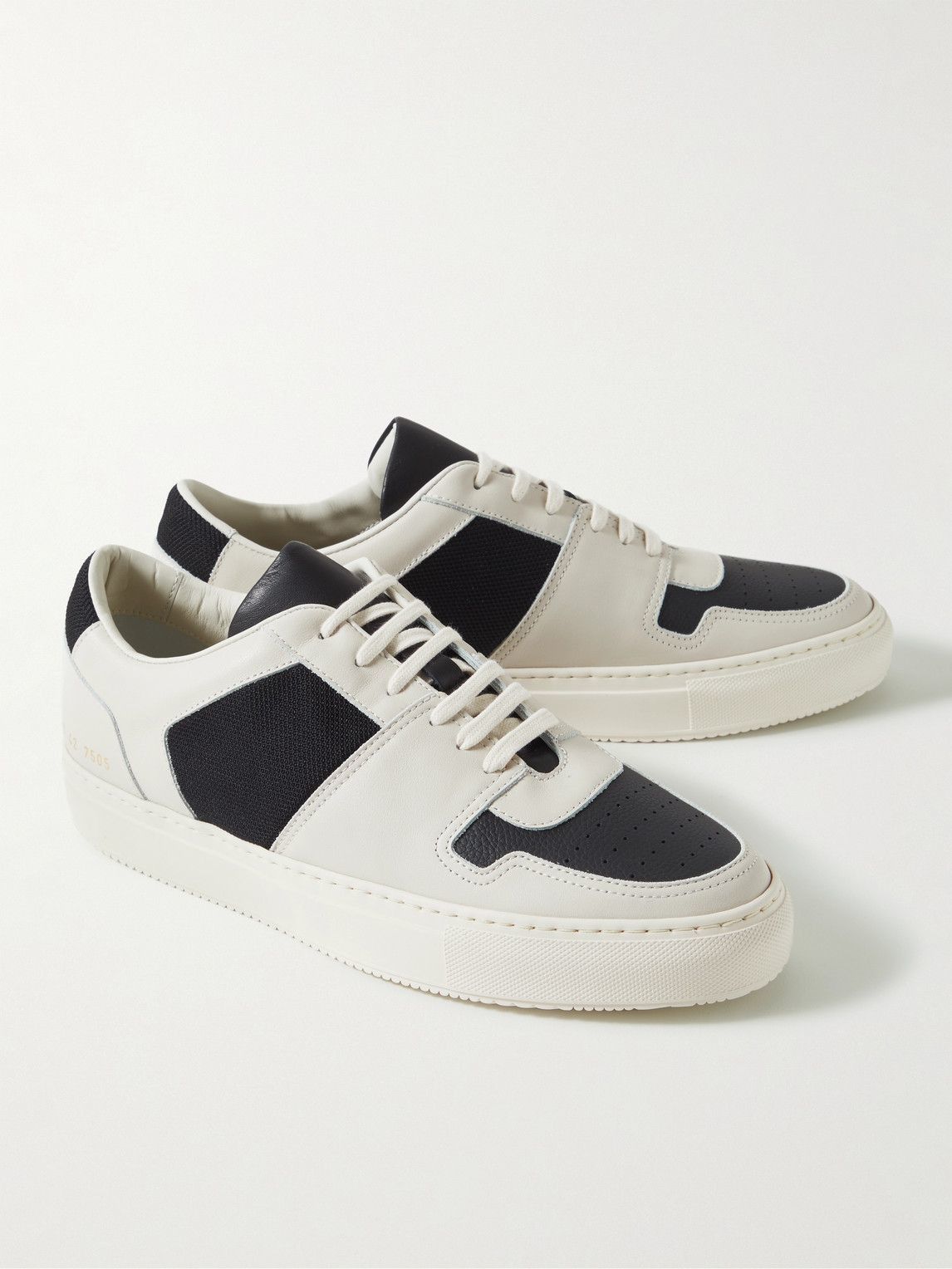 Common Projects COMMON PROJECTS DECADES LOW 2330 Size US 9 / EU 42 - 1 Thumbnail
