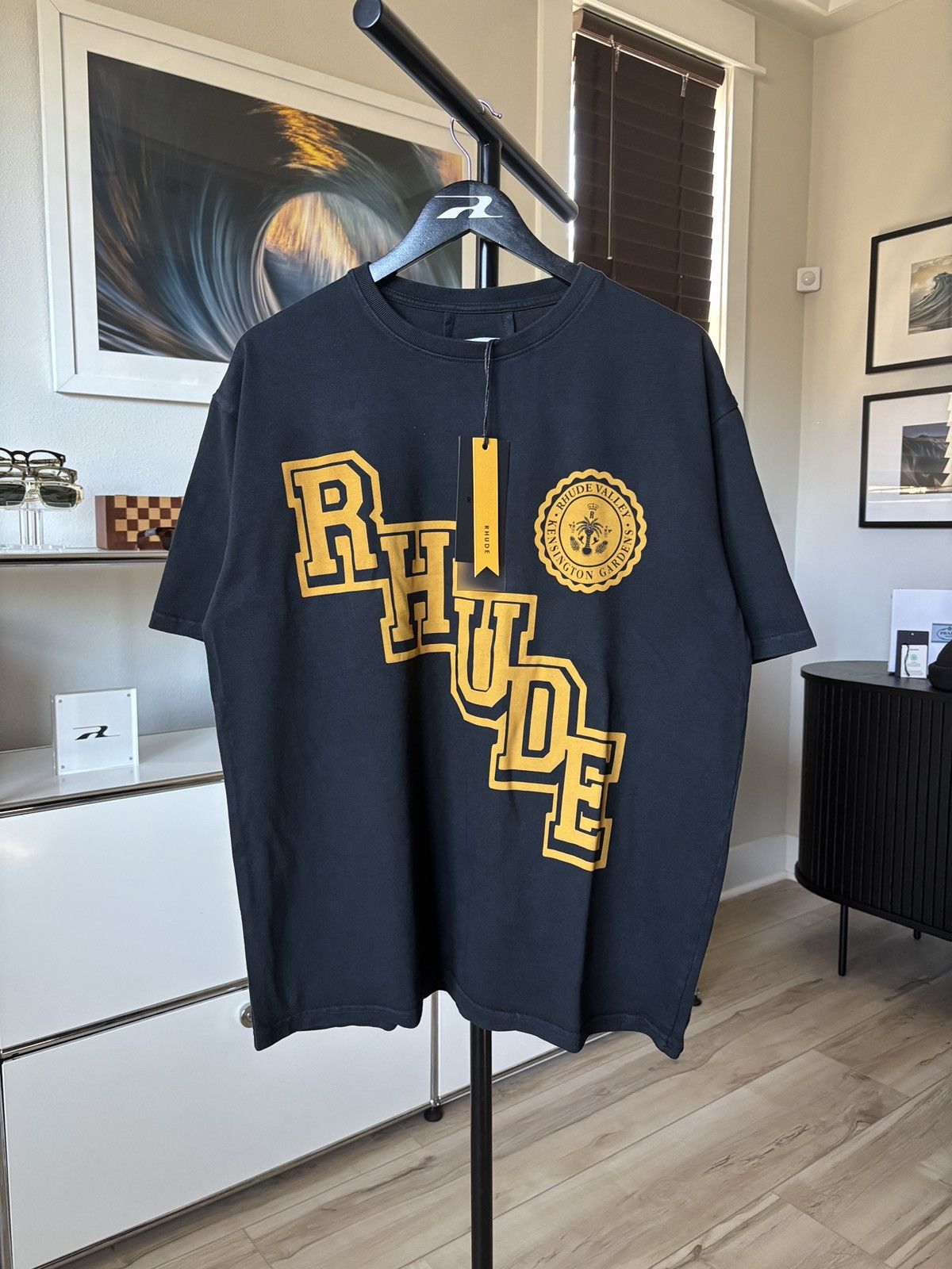 Rhude RHUDE | YELLOW UNIVERSITY CREST LOGO TEE Size US M / EU 48-50 / 2 - 3 Thumbnail