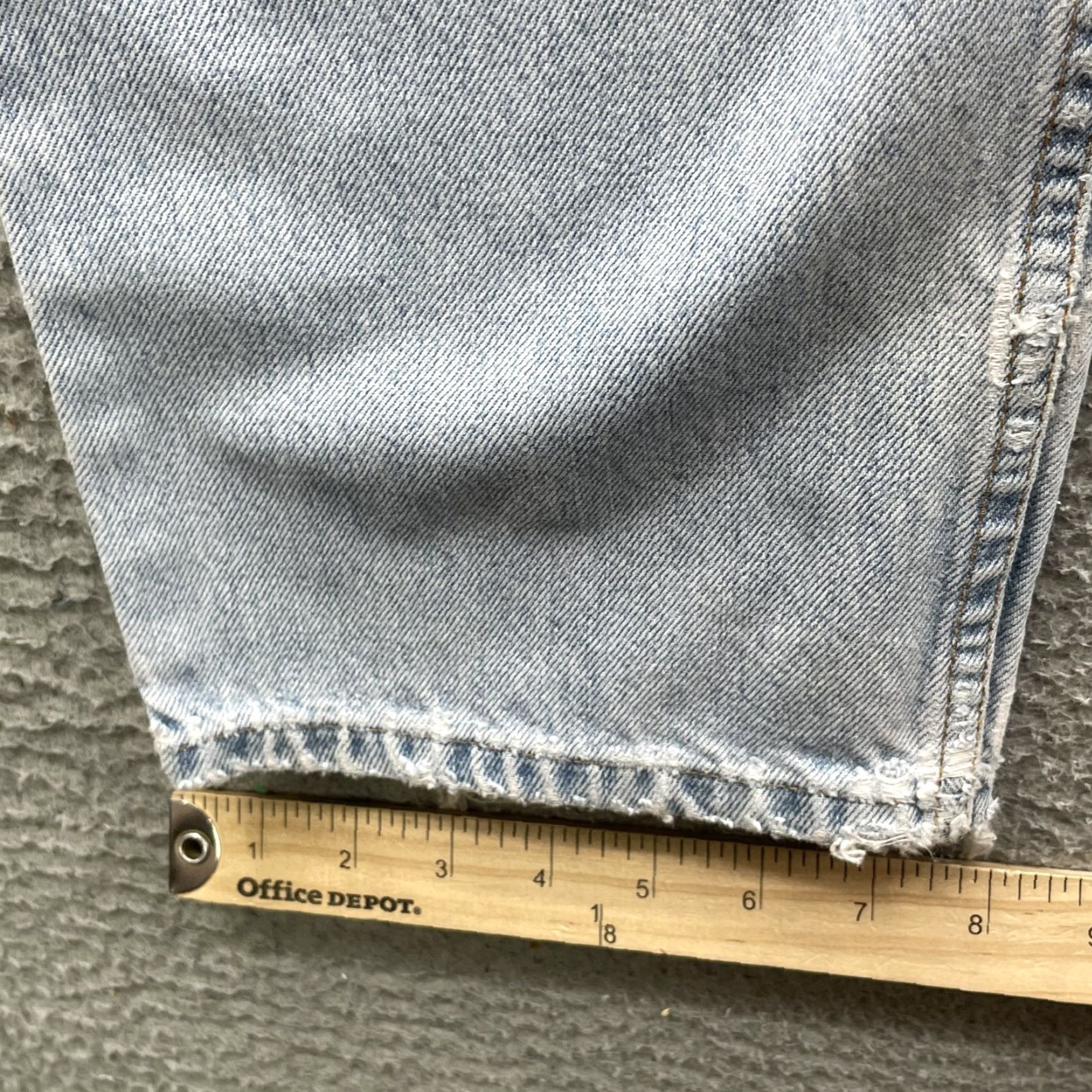 Levi's VINTAGE Levi's 550 Jeans Men 31x34 Blue Denim Mid Rise Relaxed Straight 90s Streetwear Y2k American Fashion Mens Size US 29 - 5 Thumbnail