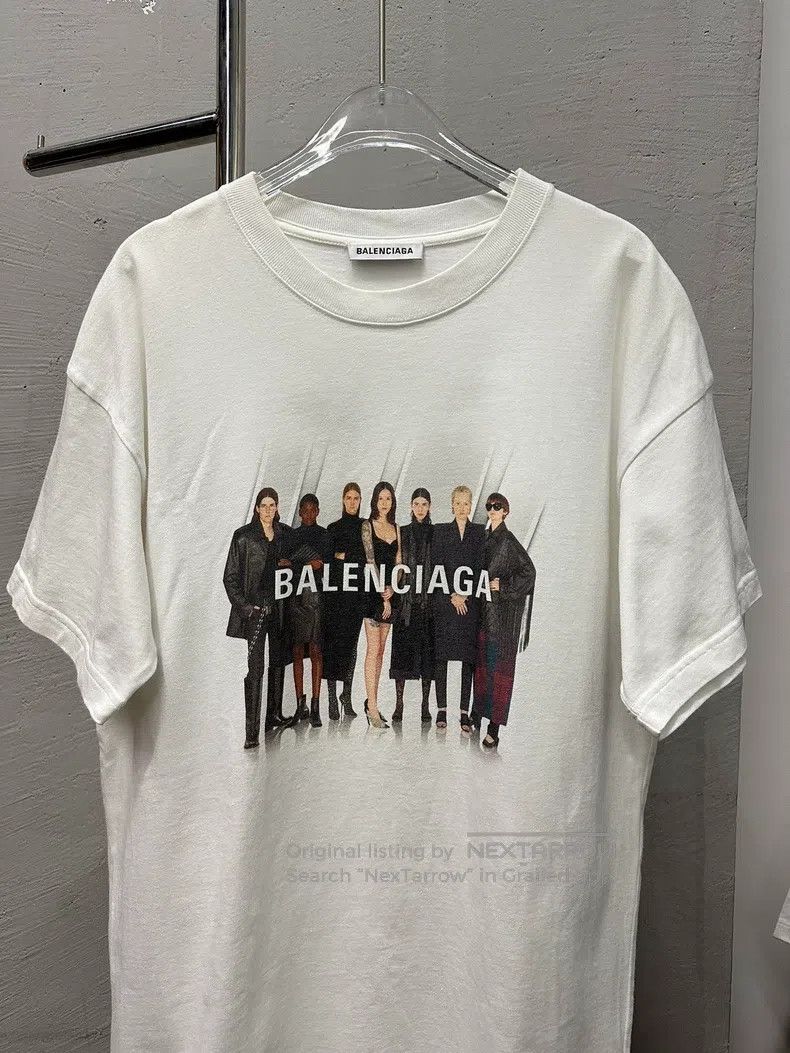 Balenciaga Balenciaga White Band Portrait Short Sleeve T-Shirt Size US S / EU 44-46 / 1 - 1 Thumbnail
