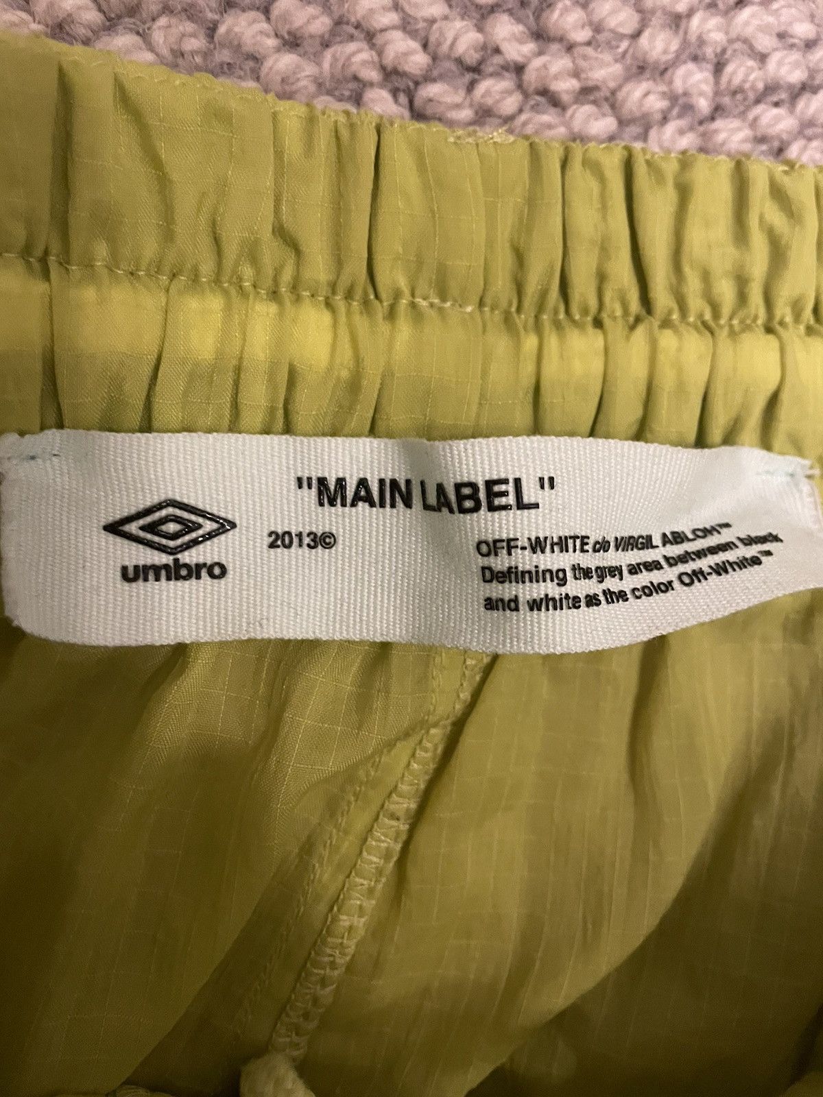 Off-White × Umbro Neon Track Pants Size US 34 / EU 50 - 5 Thumbnail