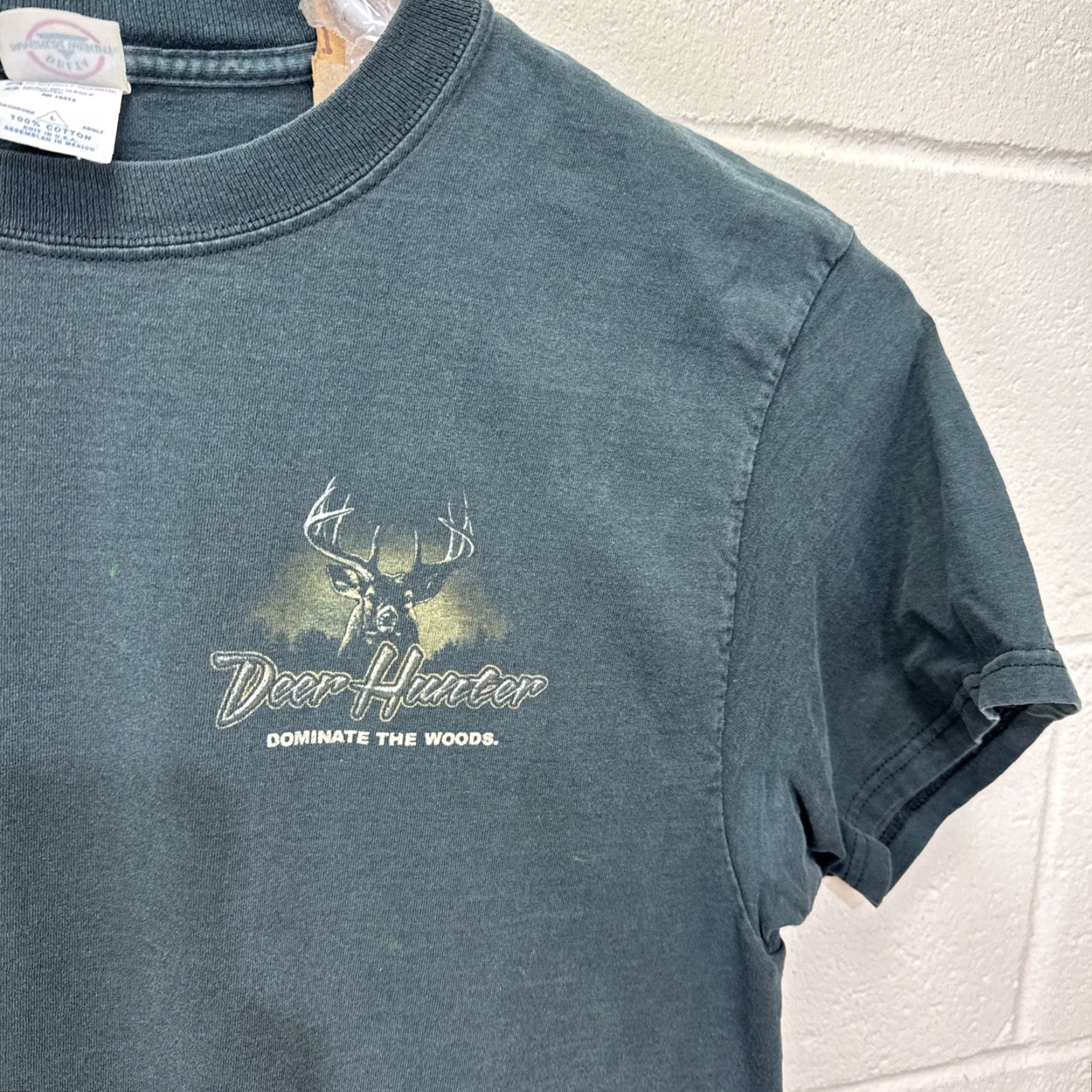 Delta VINTAGE Delta Buck Wear Deer Hunter T-Shirt Men’s Large Black Animals Nature Outdoor 2000s Size US L / EU 52-54 / 3 - 6 Thumbnail