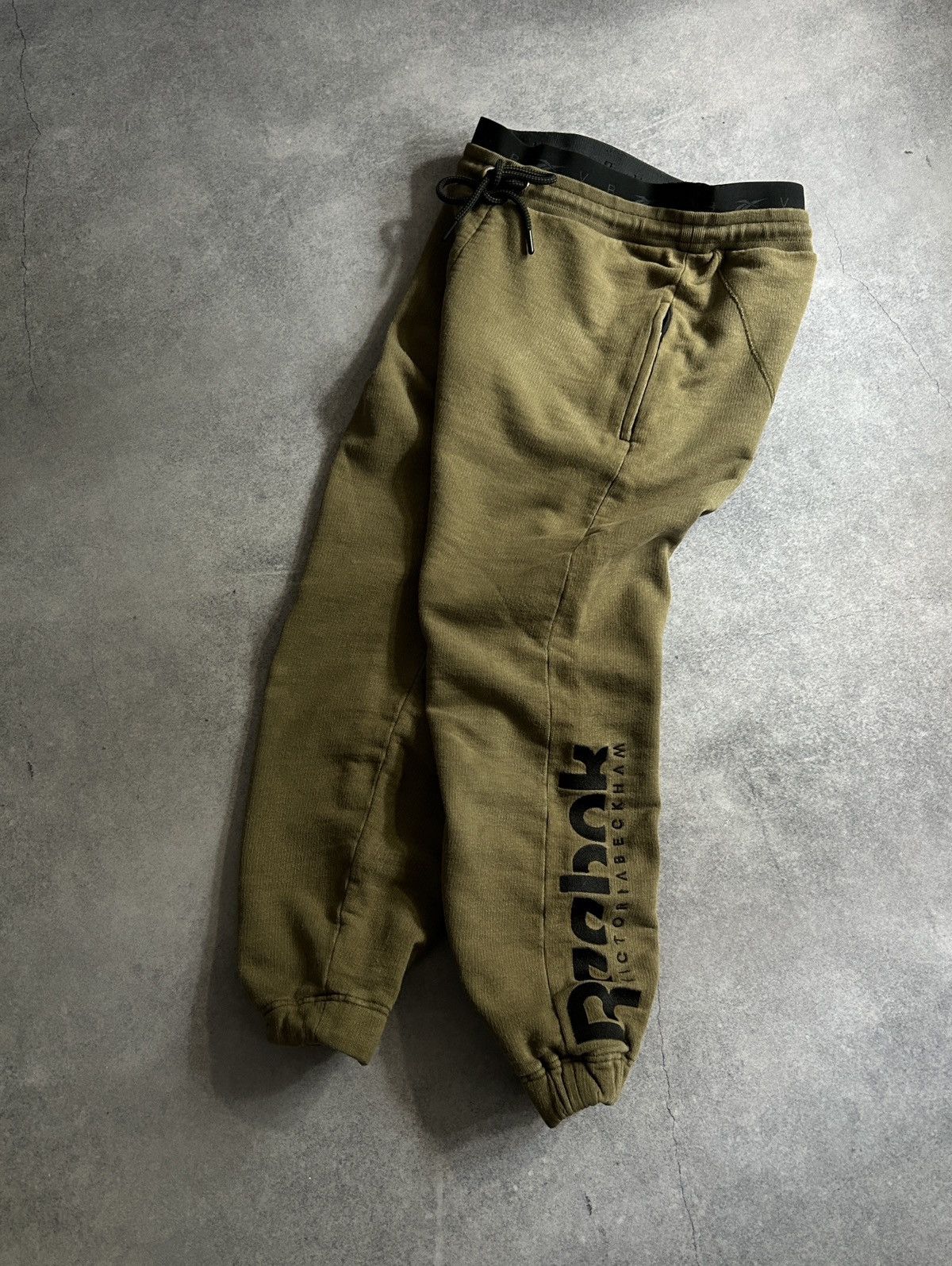 Victoria Beckham Reebok x Victoria Beckham sweat joggers olive Size 28" / US 6 / IT 42 - 1 Thumbnail