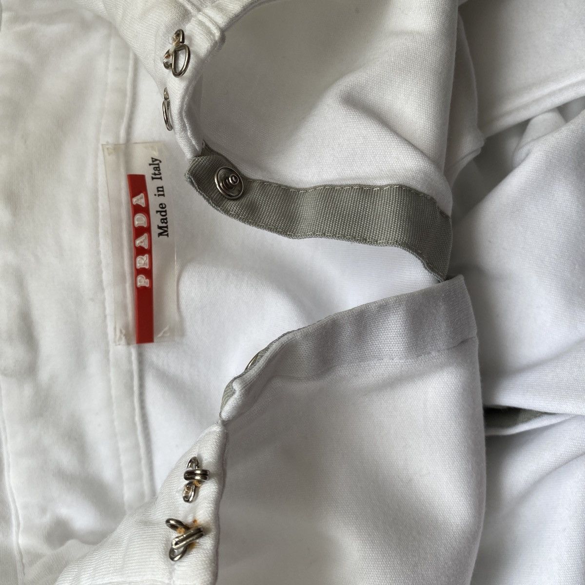 Prada Vintage Y2K 00s Prada Sport Clasp Collared Shirt Red Tab Size M / US 6-8 / IT 42-44 - 3 Thumbnail