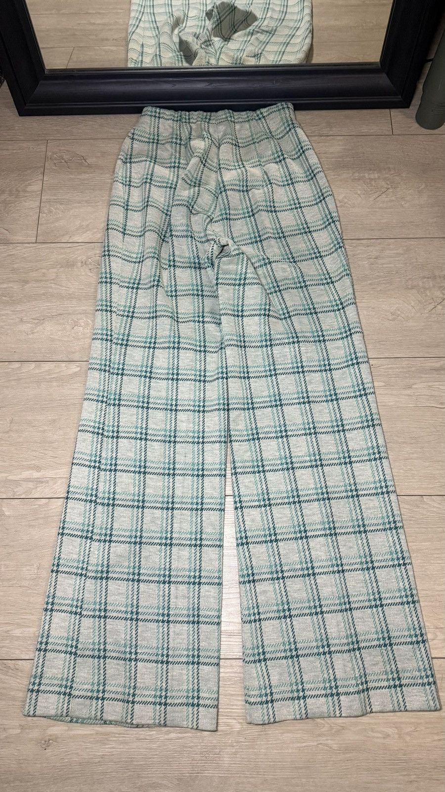 Other Vintage 1980s Women’s High Waisted Plaid Wide Legged Trouser Size 26" / US 2 / IT 38 - 3 Thumbnail