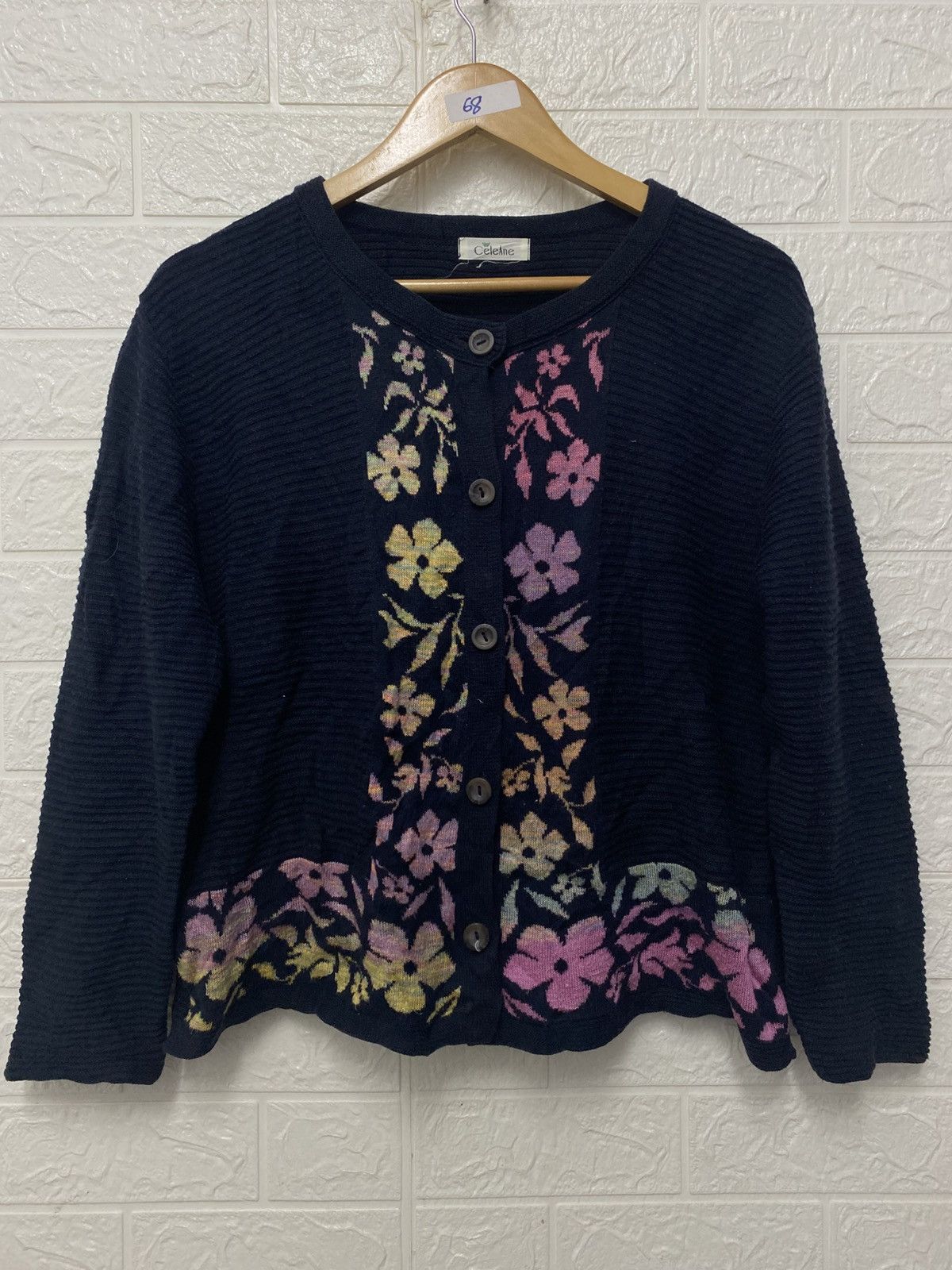 Japanese Brand Vintage Celeine brand cardigan with a floral pattern Size US M / EU 48-50 / 2 - 1 Thumbnail