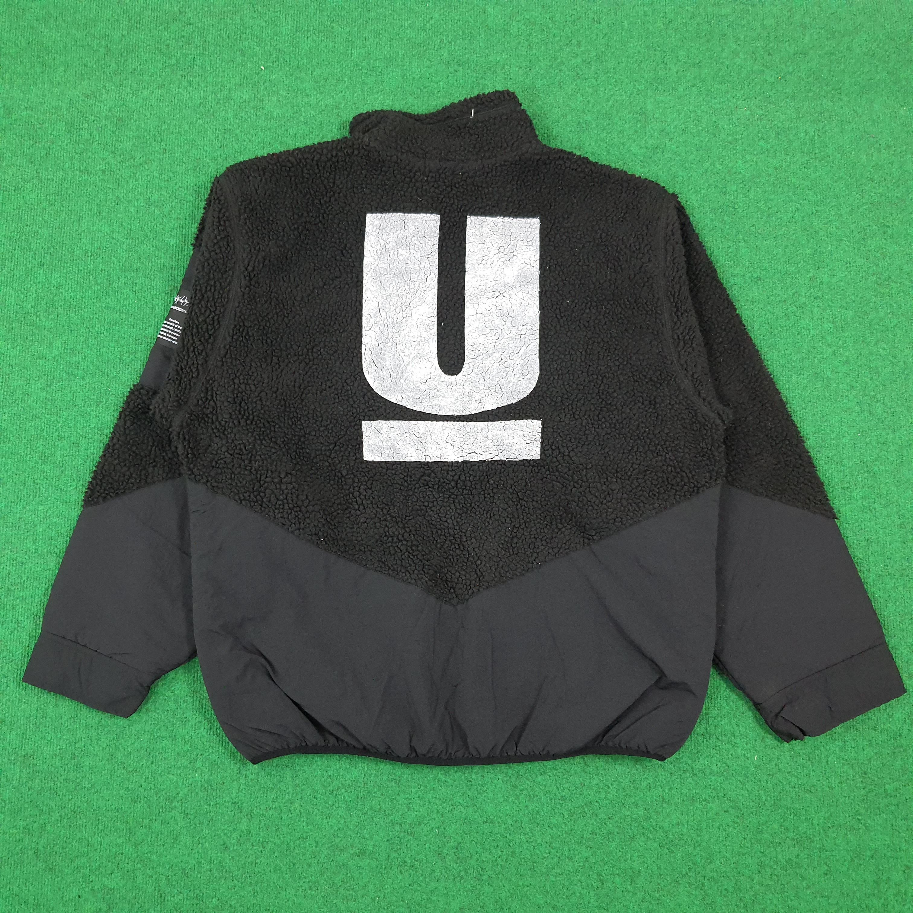 Japanese Brand × Vintage Vintage GU X UNDERCOVER Custom Logo Streetwear Fleece Jacket Size US L / EU 52-54 / 3 - 1 Thumbnail