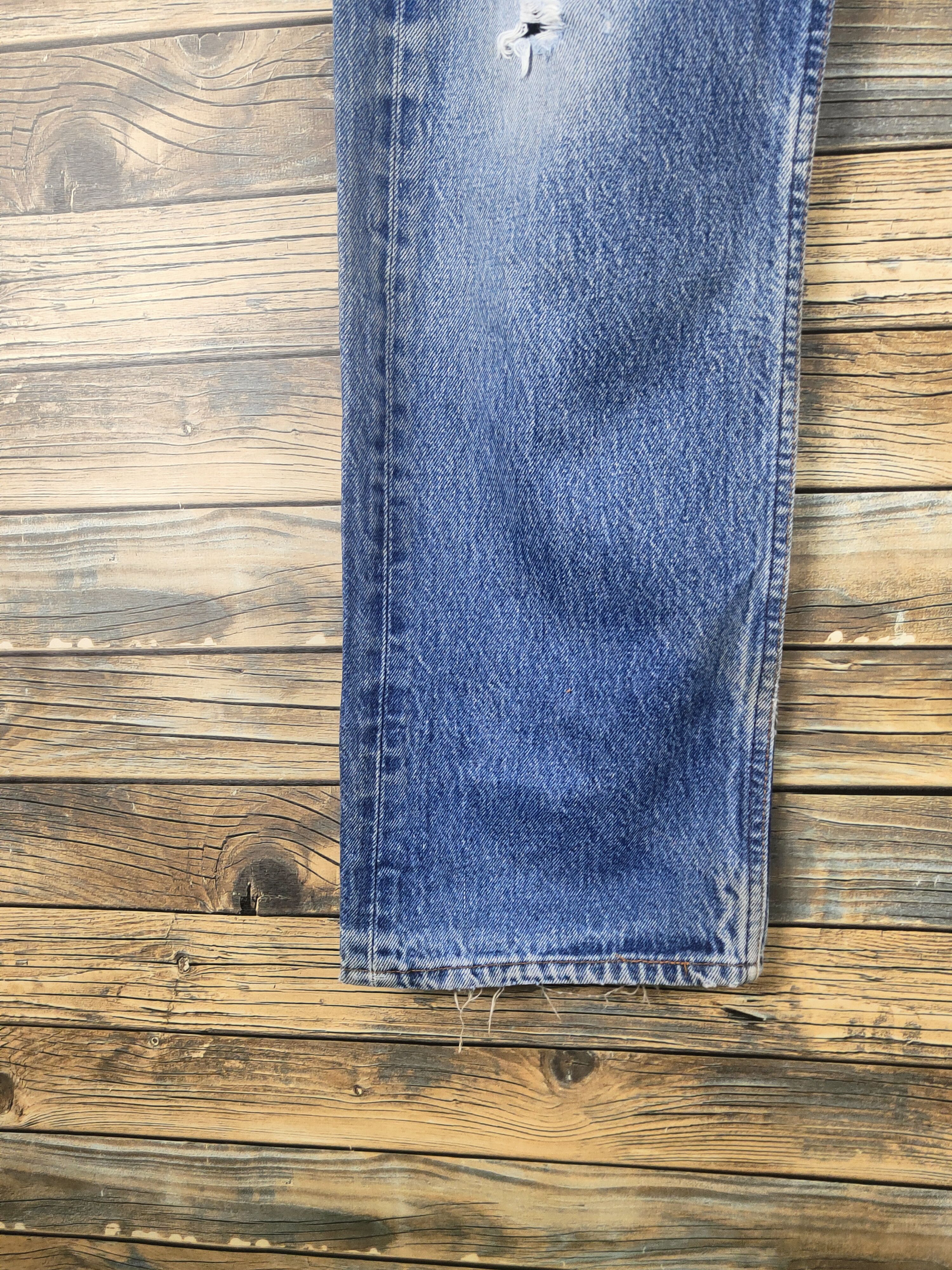 Levi's DL 80' Levi's Blue Distressed Ripped Jeans #W2268 Size US 36 / EU 52 - 4 Thumbnail