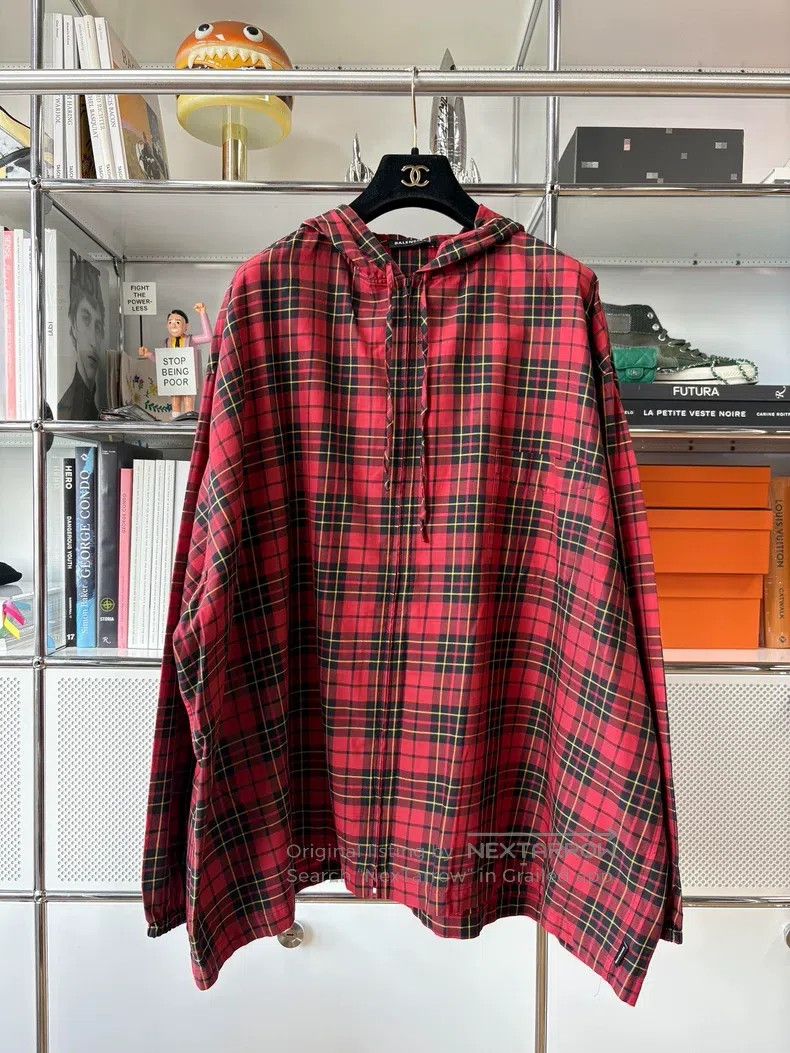 Balenciaga Balenciaga Red Plaid Hooded Zip-Up Shirt Jacket, Size 38 Size XS / US 0-2 / IT 36-38 - 1 Thumbnail