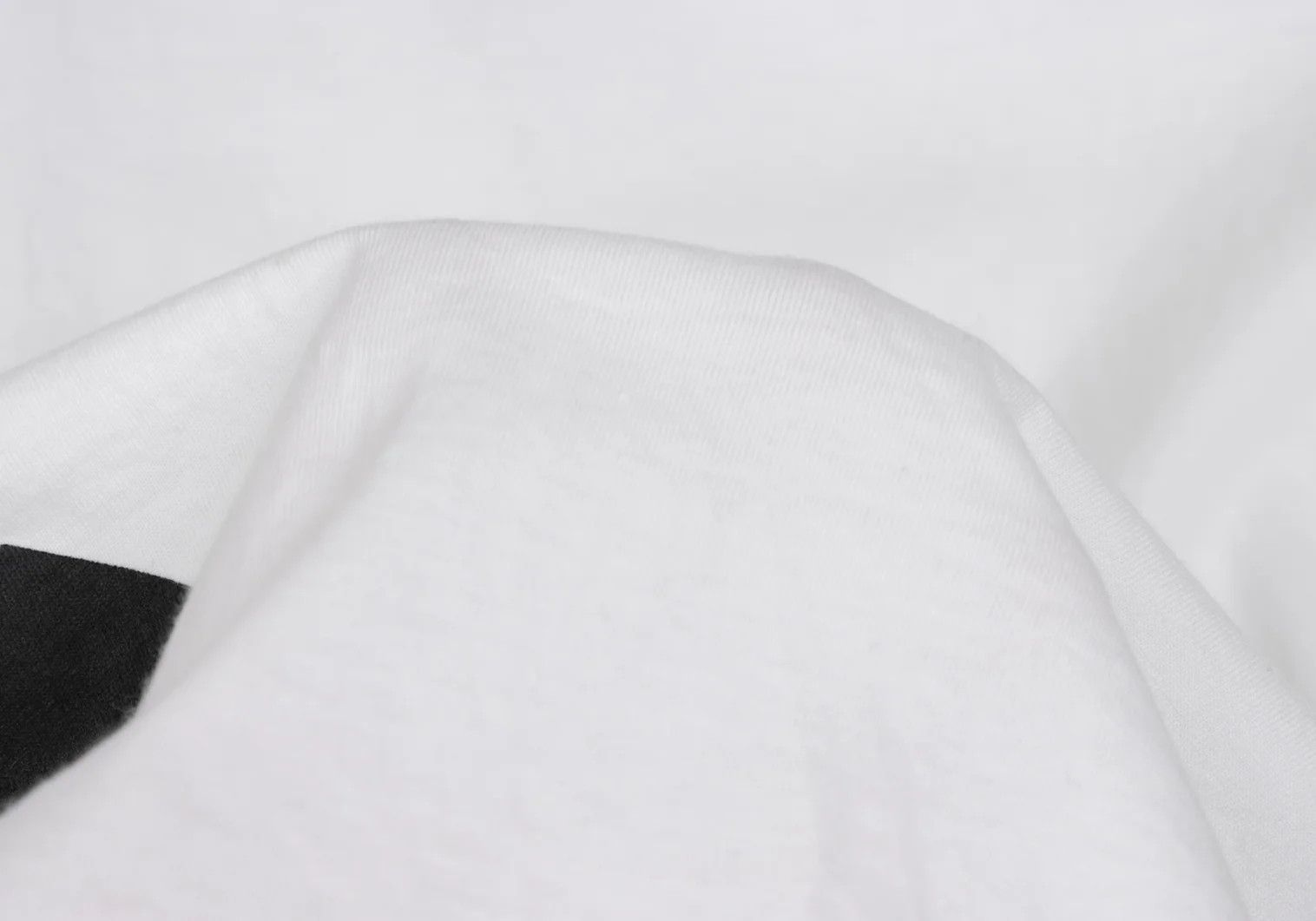 Yohji Yamamoto Logo Print Slit Big T-shirt in White Size US M / EU 48-50 / 2 - 12 Thumbnail