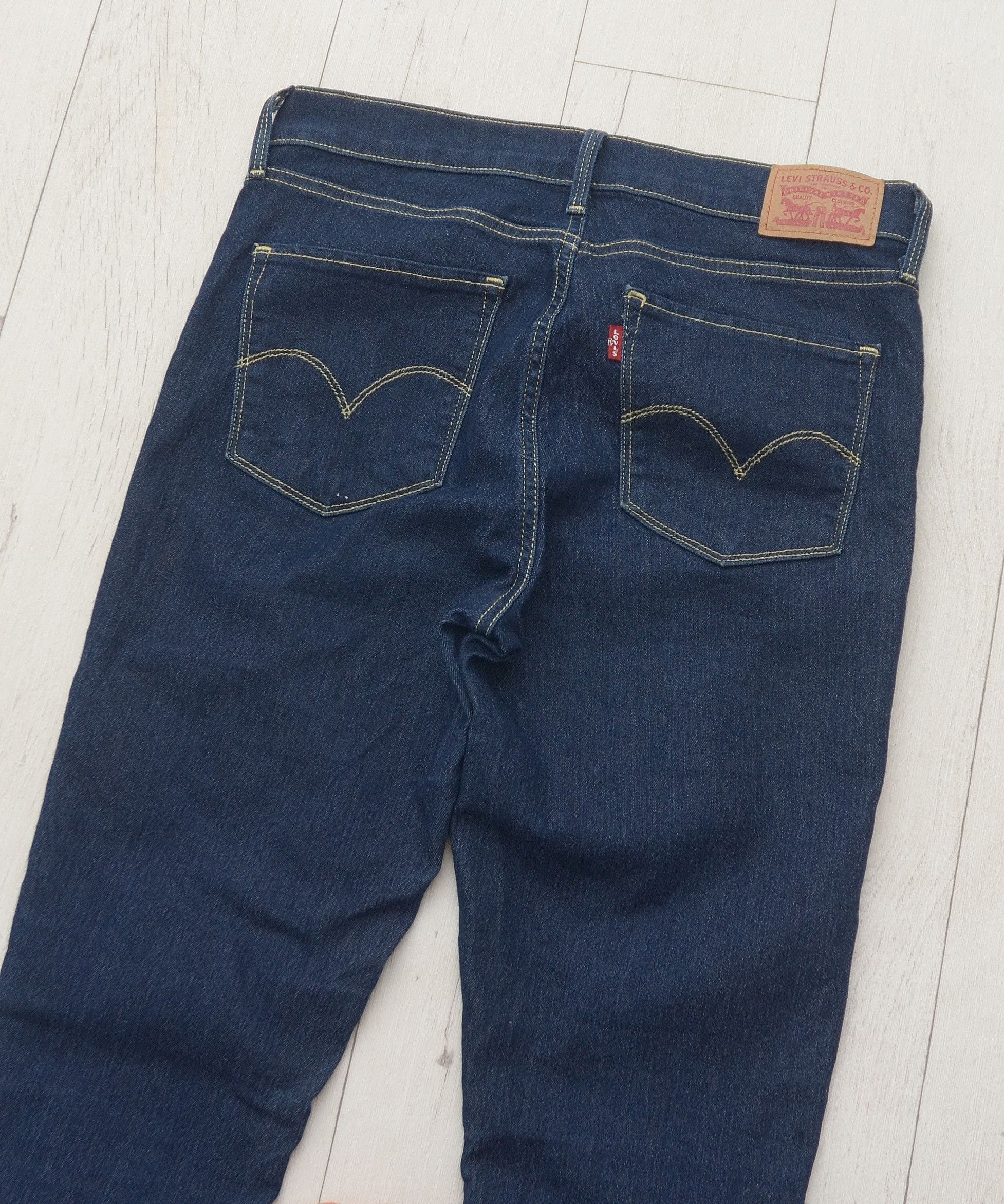 Levi's × Vintage Vintage Levis Jeans Dark Wash Denim W27 L32 Size 27" / US 4 / IT 40 - 7 Thumbnail