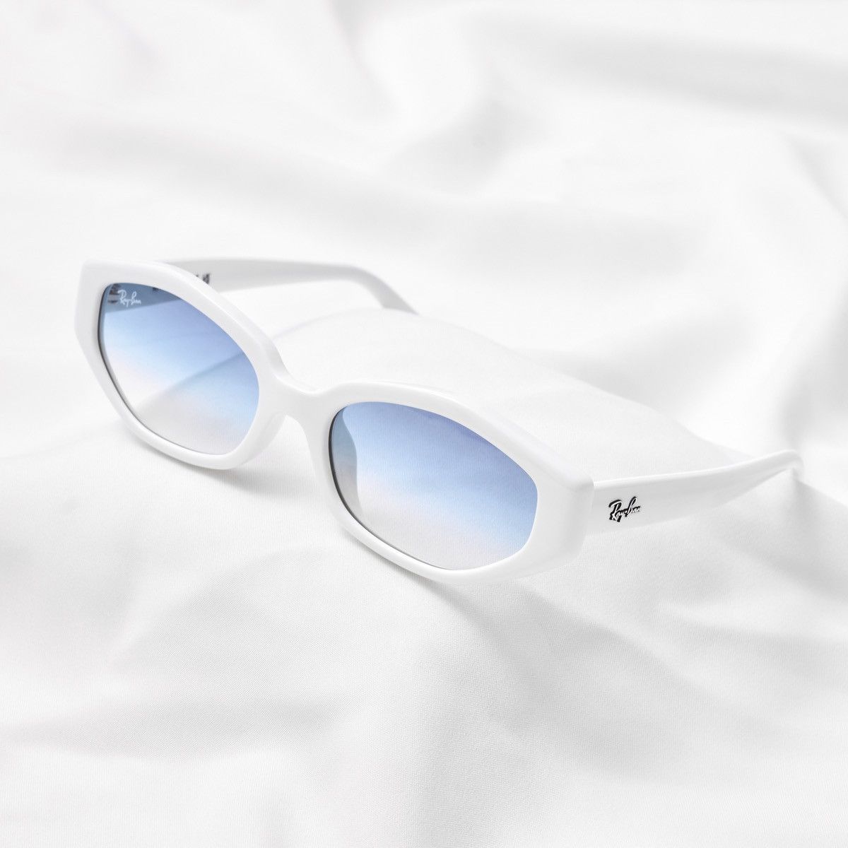 RayBan RAYBAN x JENNIE 0RB4473D 677219 SUNGLASSES Size ONE SIZE - 2 Thumbnail