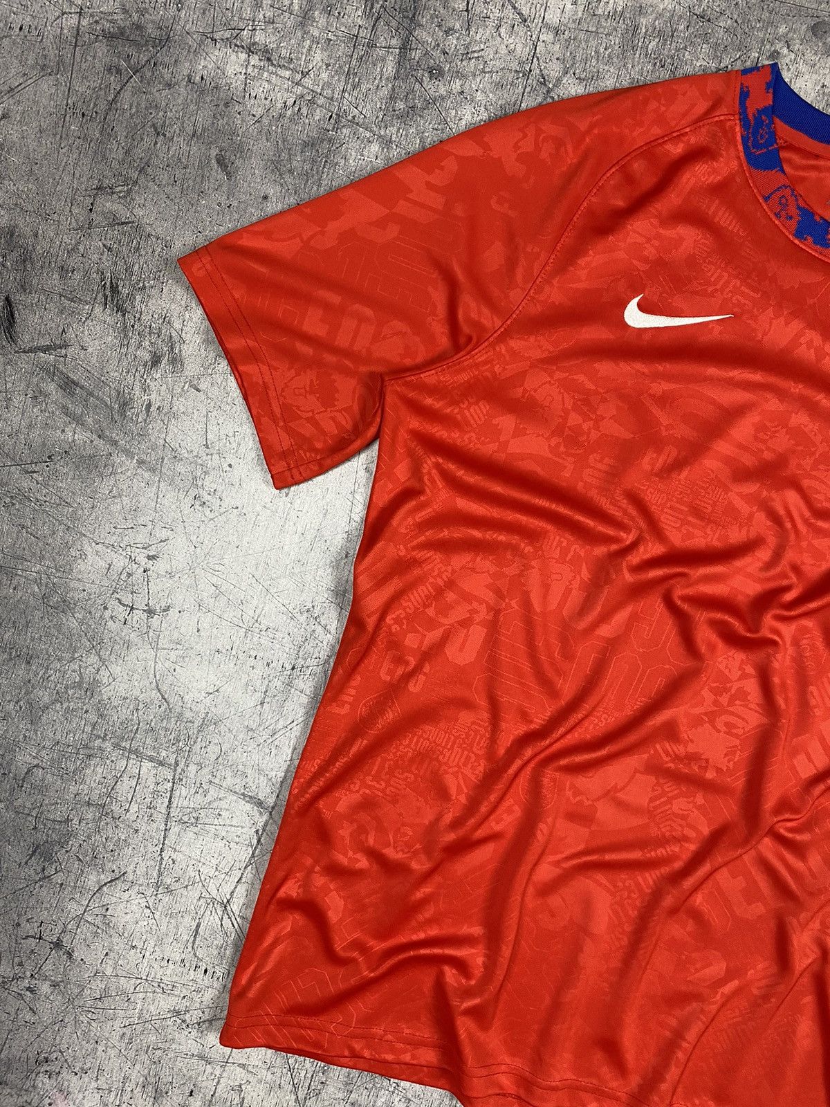 Nike Nike England National Team 2020 / 2021 Soccer Jersey Size US L / EU 52-54 / 3 - 4 Thumbnail