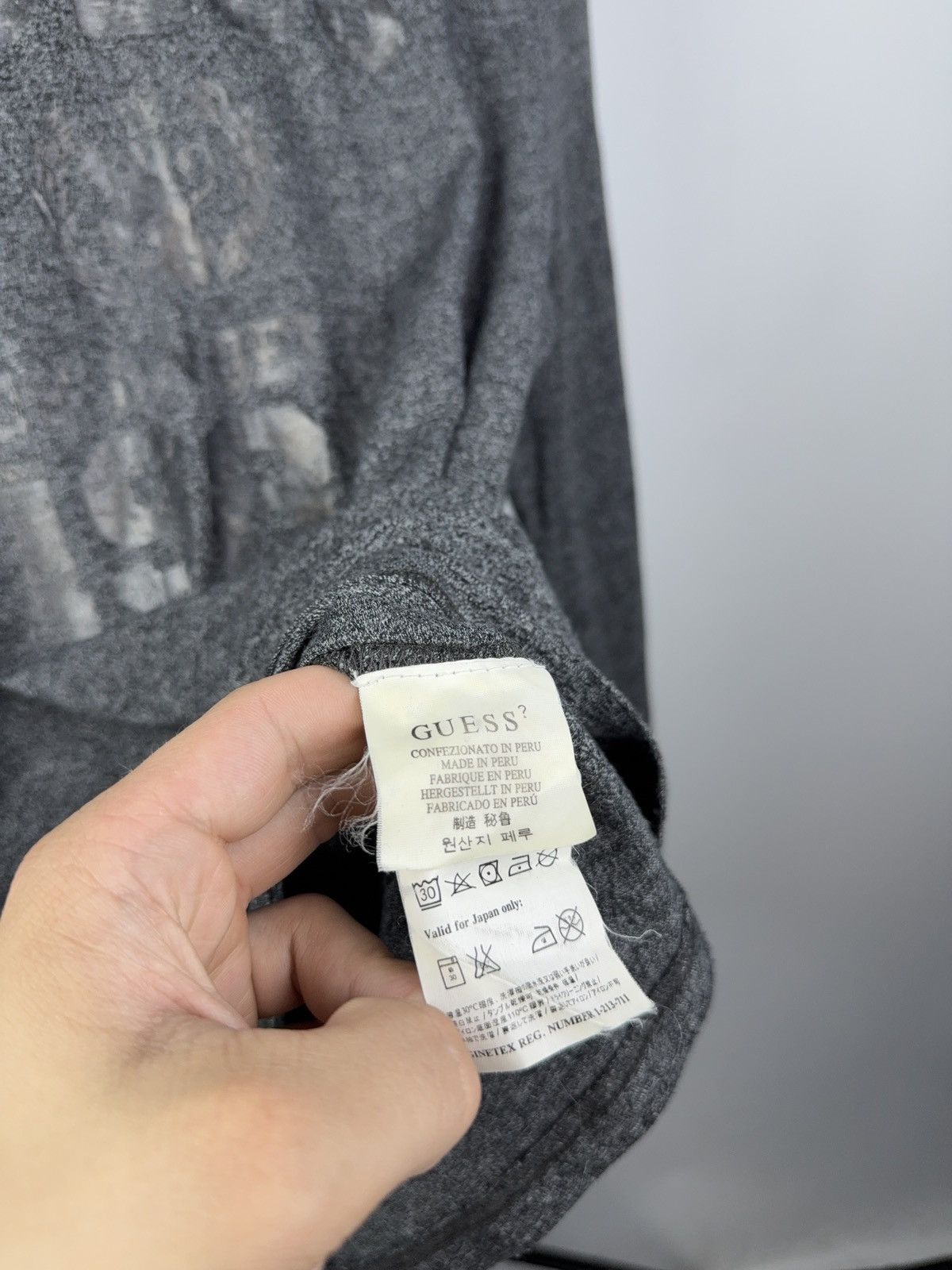 Guess × Japanese Brand 00s GUESS Japan Exclusive Longsleeve Archive collection Size US M / EU 48-50 / 2 - 5 Thumbnail
