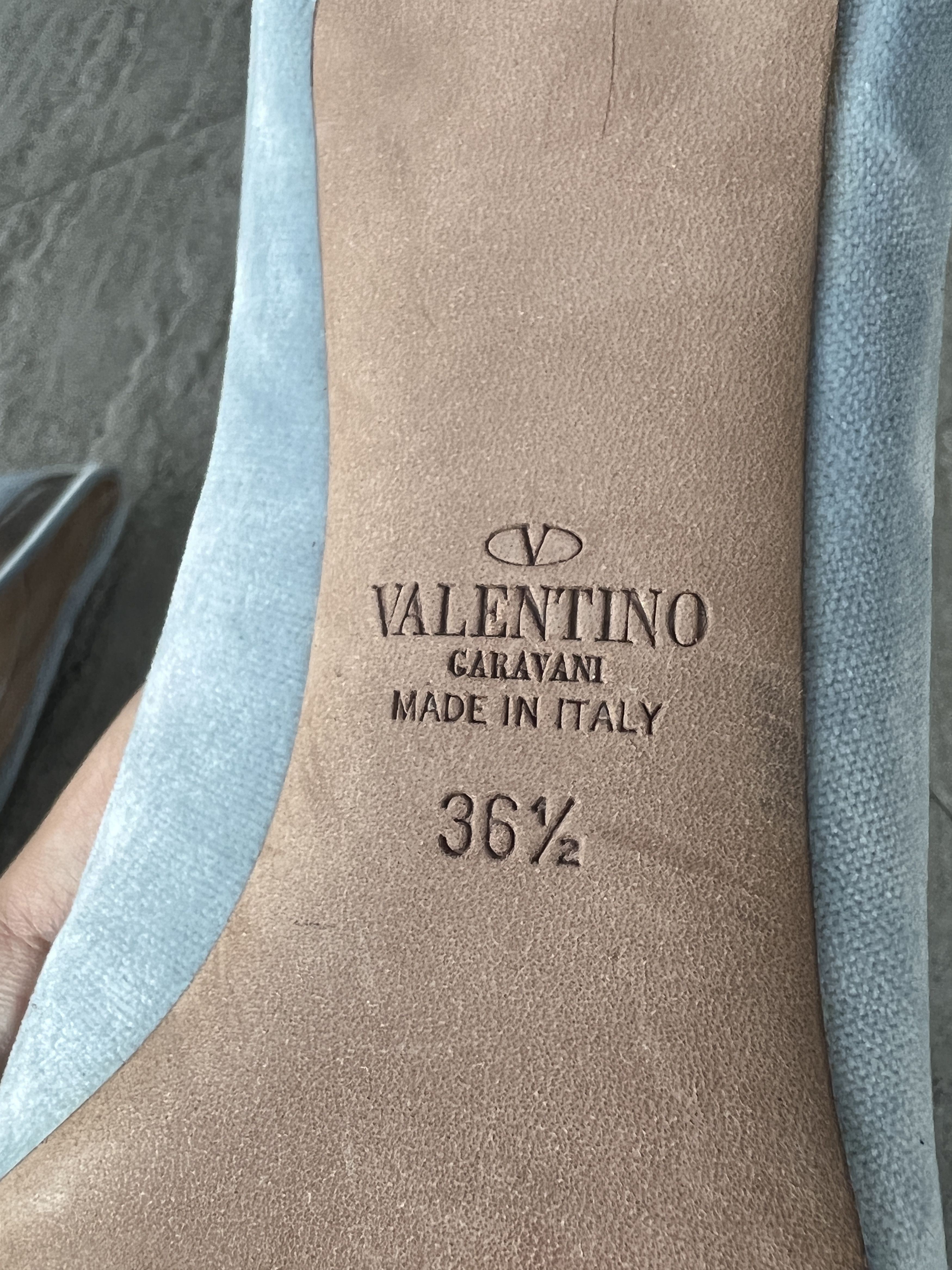 Valentino Valentino Garavani Plexi Suede Heels 36.5 Blue Size US 6.5 / IT 36.5 - 9 Thumbnail