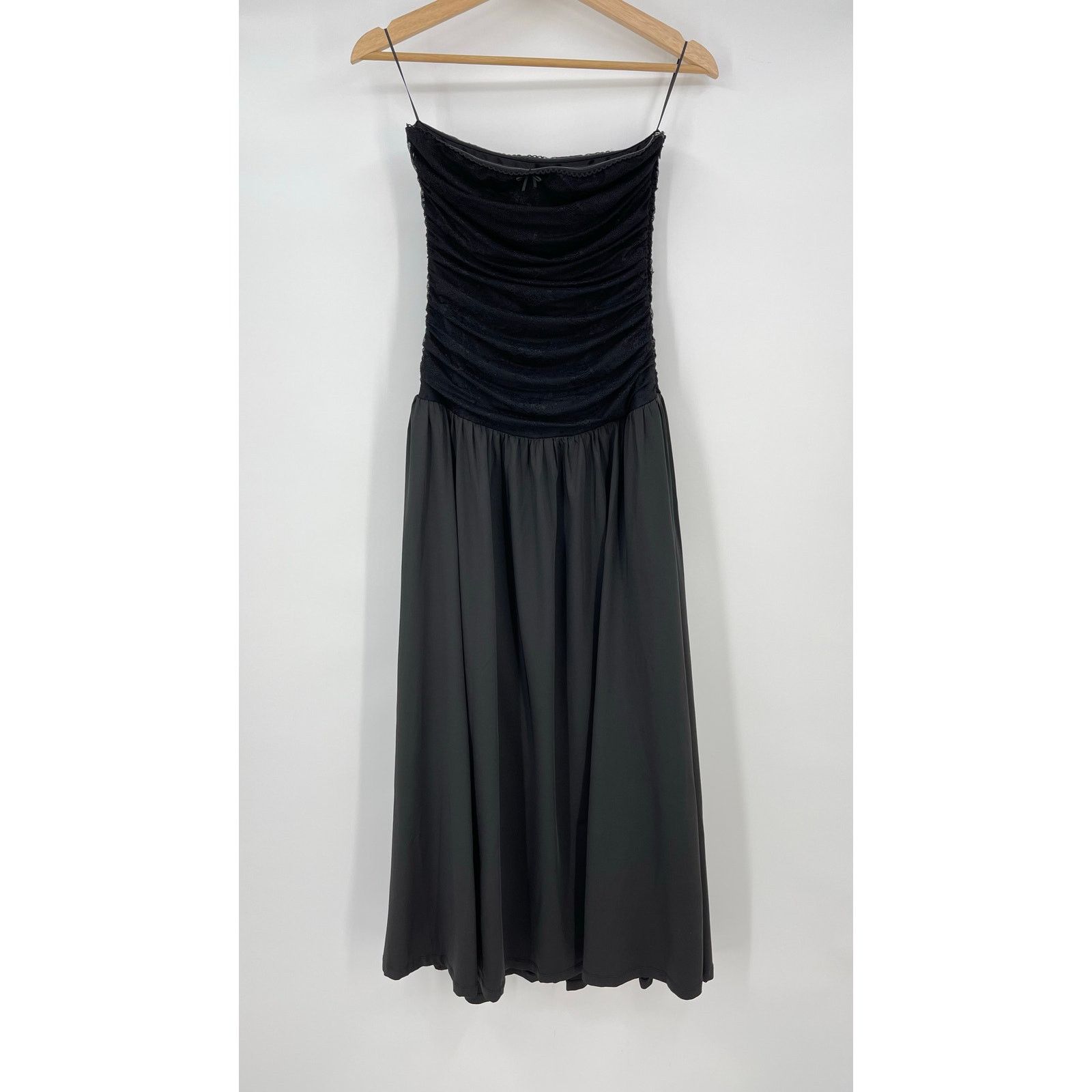 REVOLVE NIA | NWT Santal Dress in Black Strapless A-line Midi XS Size S / US 4 / IT 40 - 2 Thumbnail